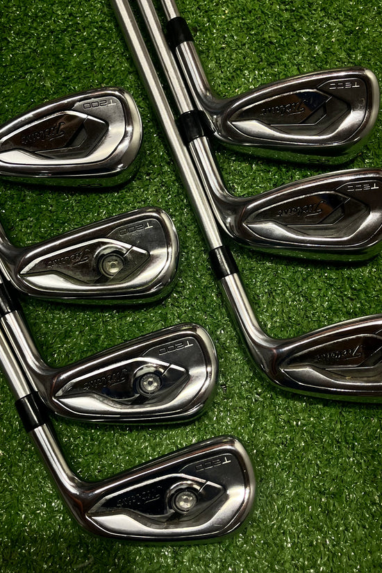 Titleist T200 2019' 4-AW Iron Set Graphite Stiff Flex RH