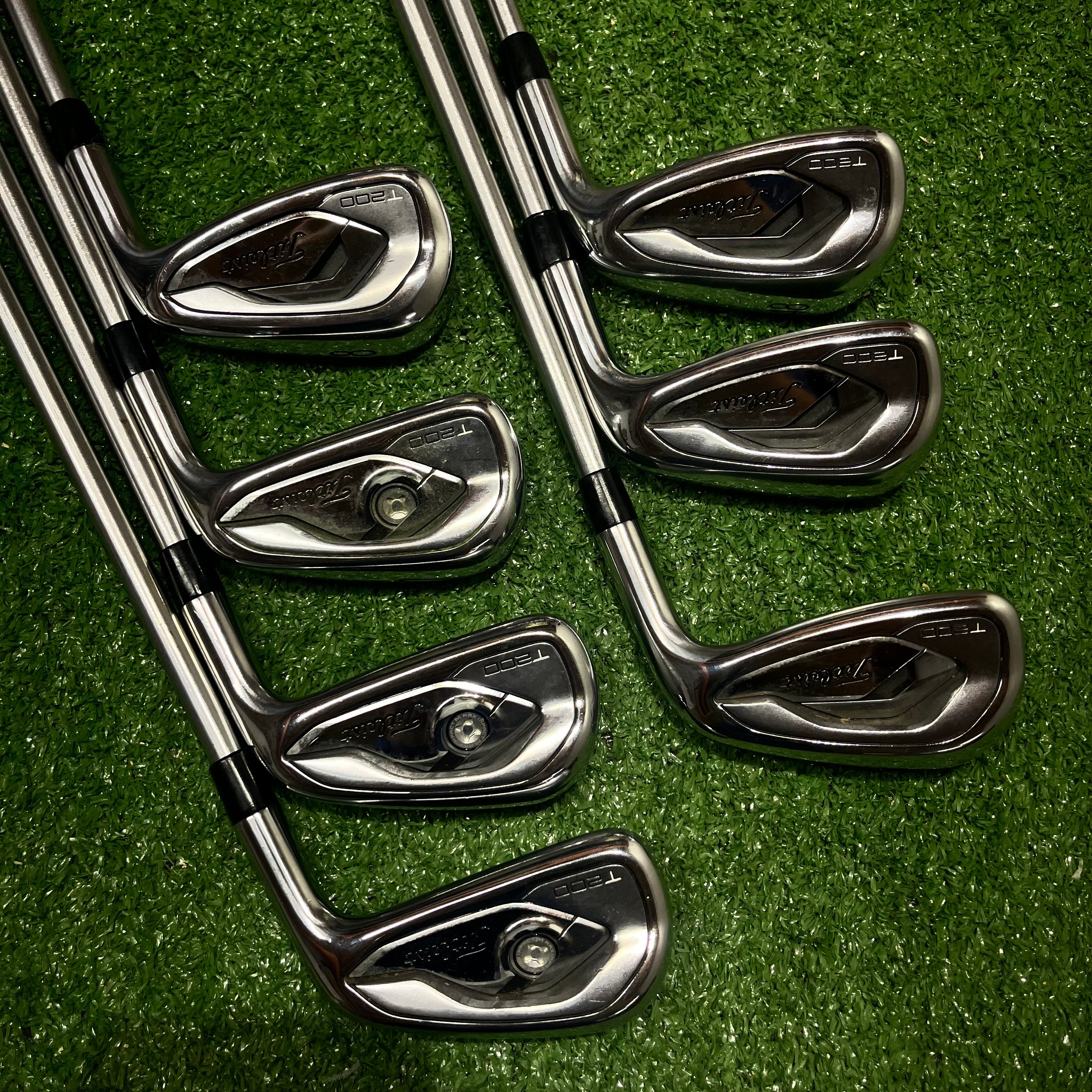 Titleist T200 2019' 4-AW Iron Set Graphite Stiff Flex RH