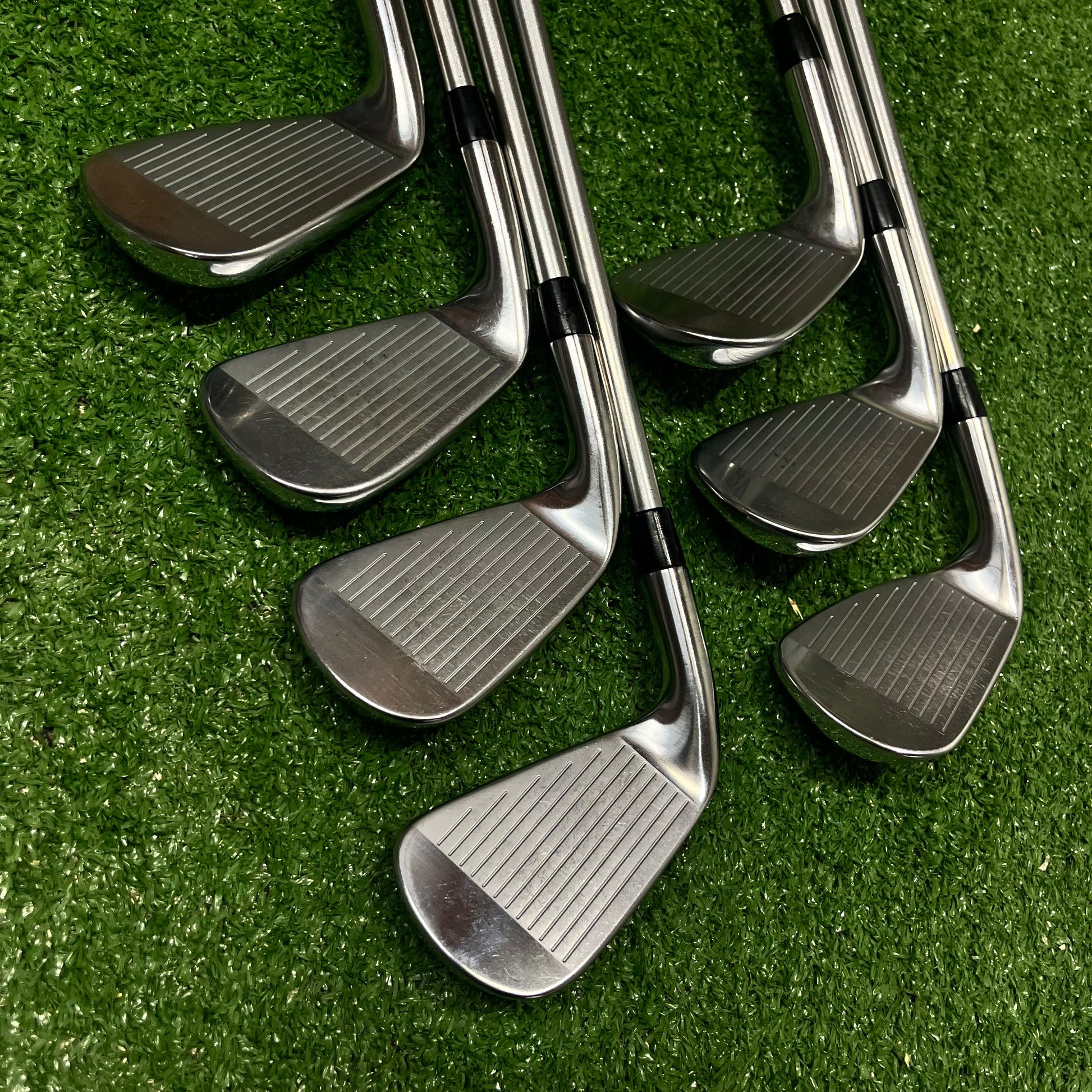 Titleist T200 2019' 4-AW Iron Set Graphite Stiff Flex RH