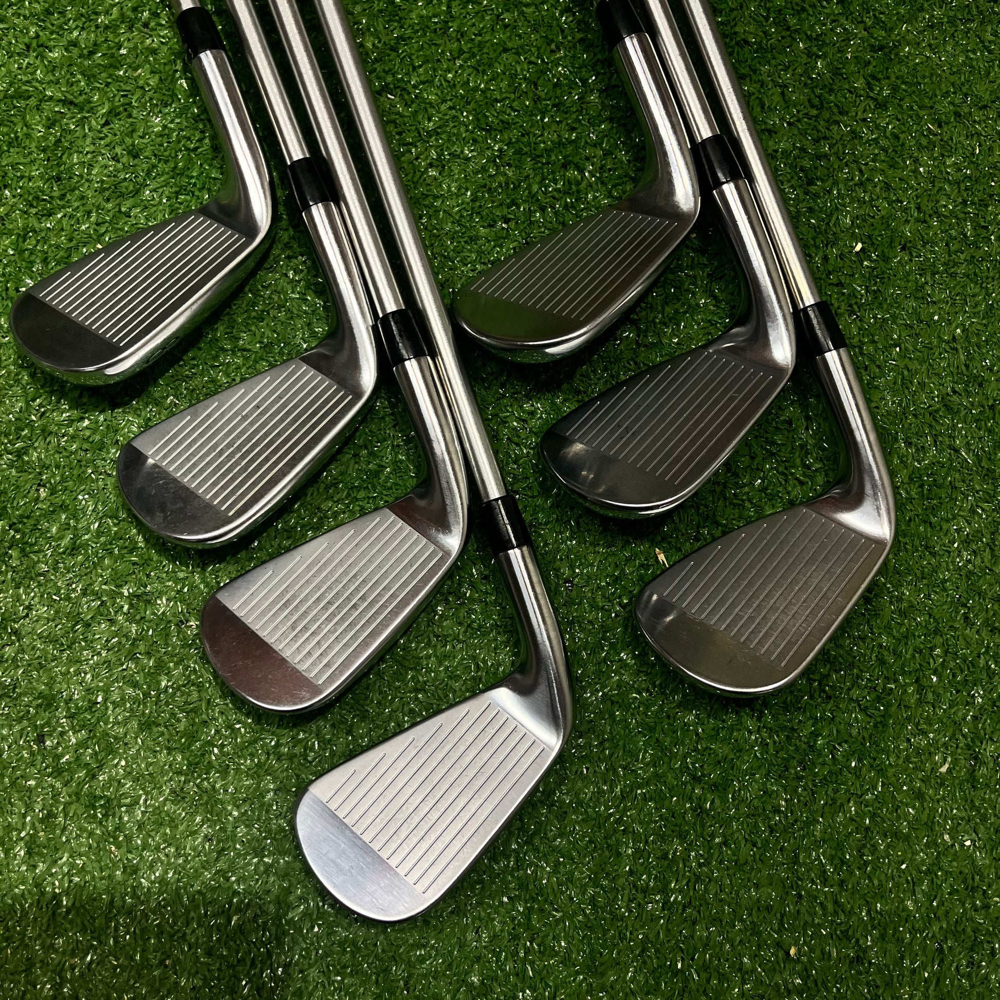 Titleist T200 2019' 4-AW Iron Set Graphite Stiff Flex RH