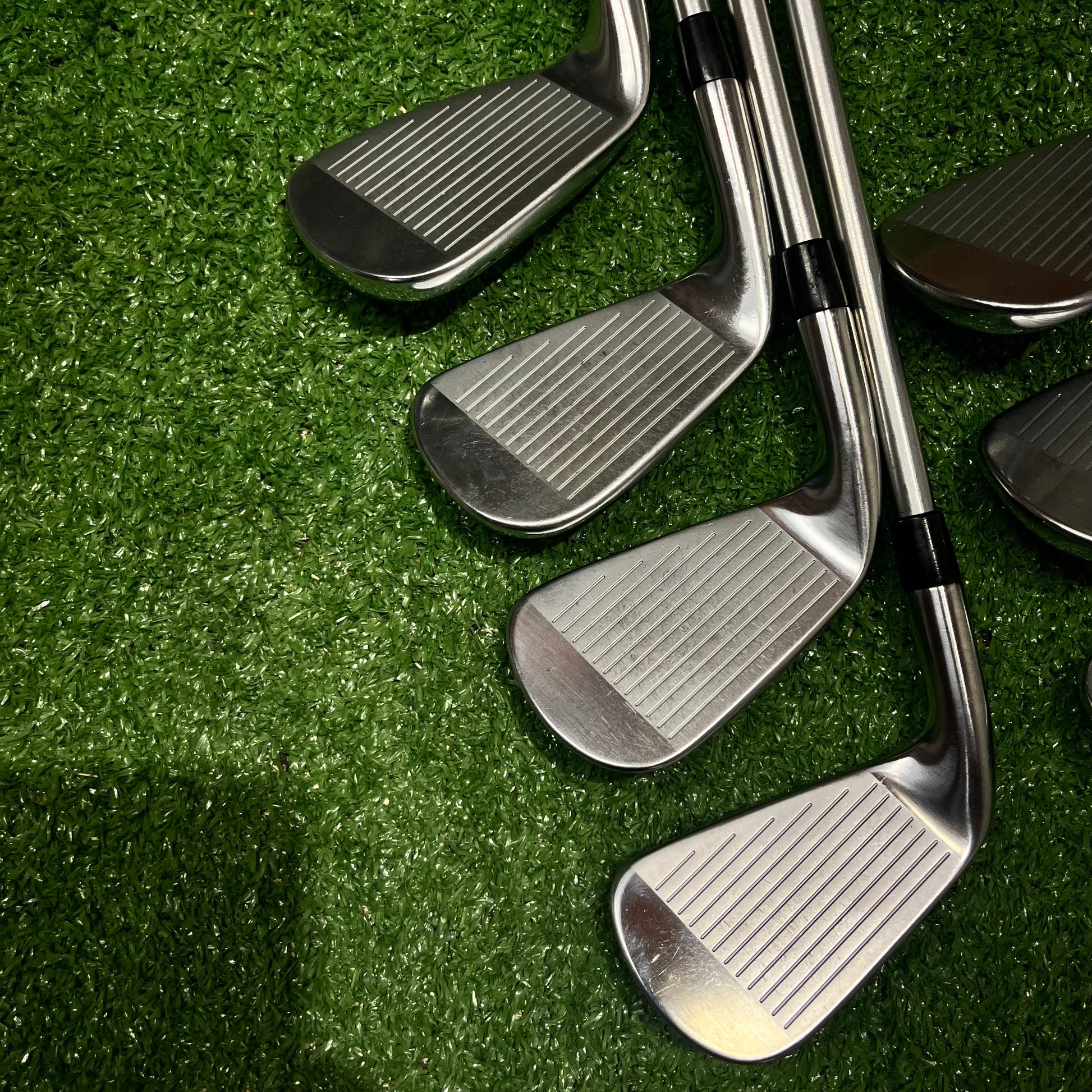 Titleist T200 2019' 4-AW Iron Set Graphite Stiff Flex RH