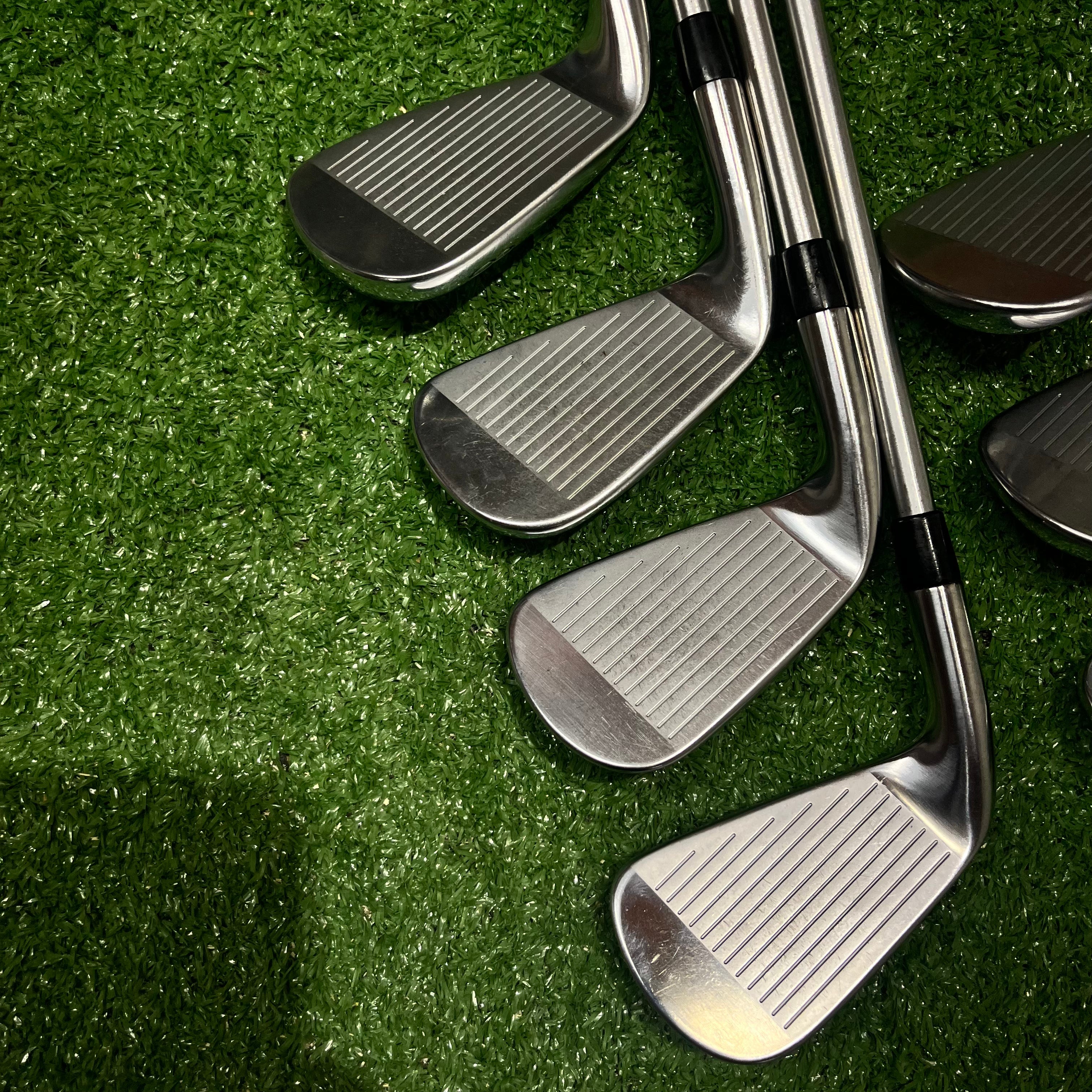 Titleist T200 2019' 4-AW Iron Set Graphite Stiff Flex RH