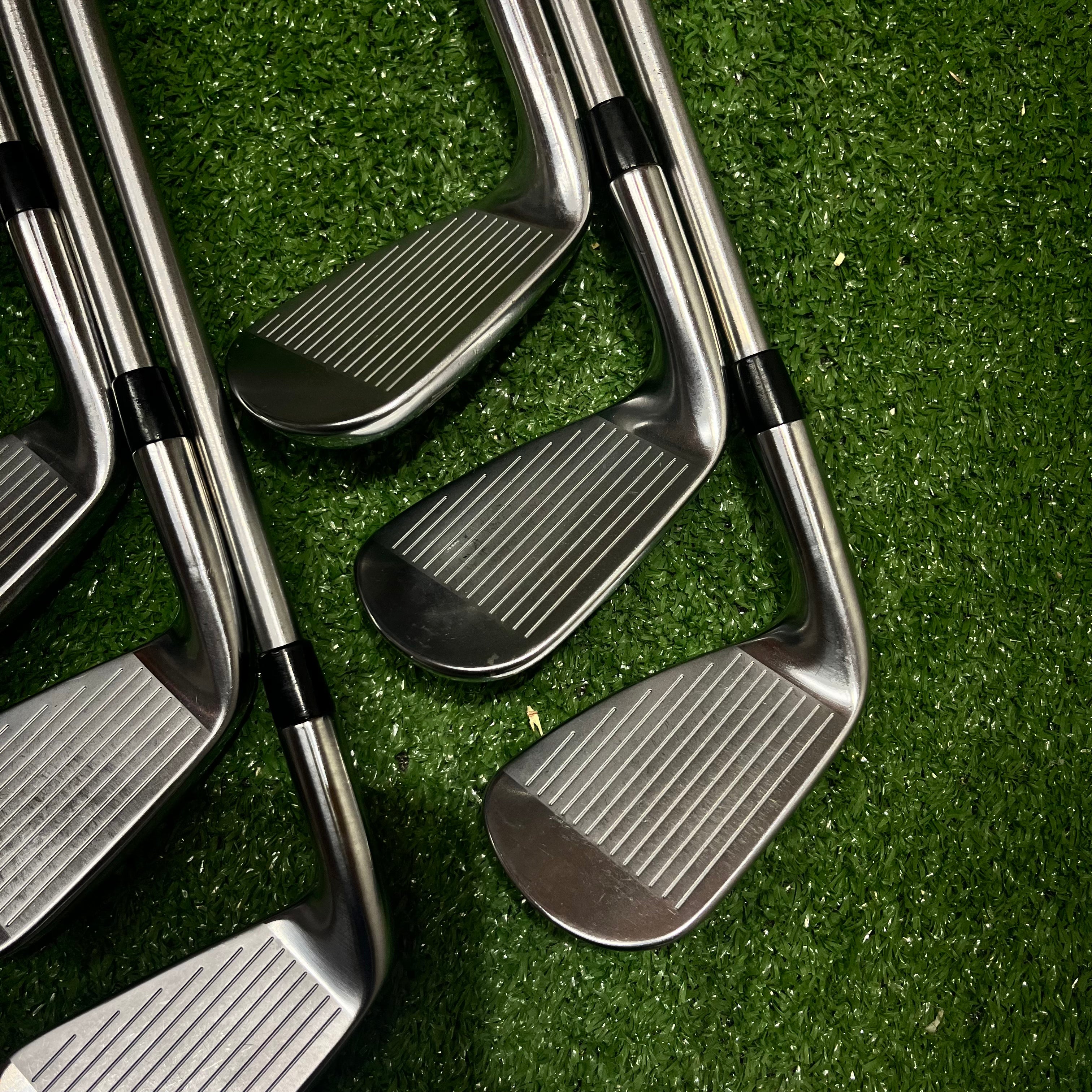 Titleist T200 2019' 4-AW Iron Set Graphite Stiff Flex RH