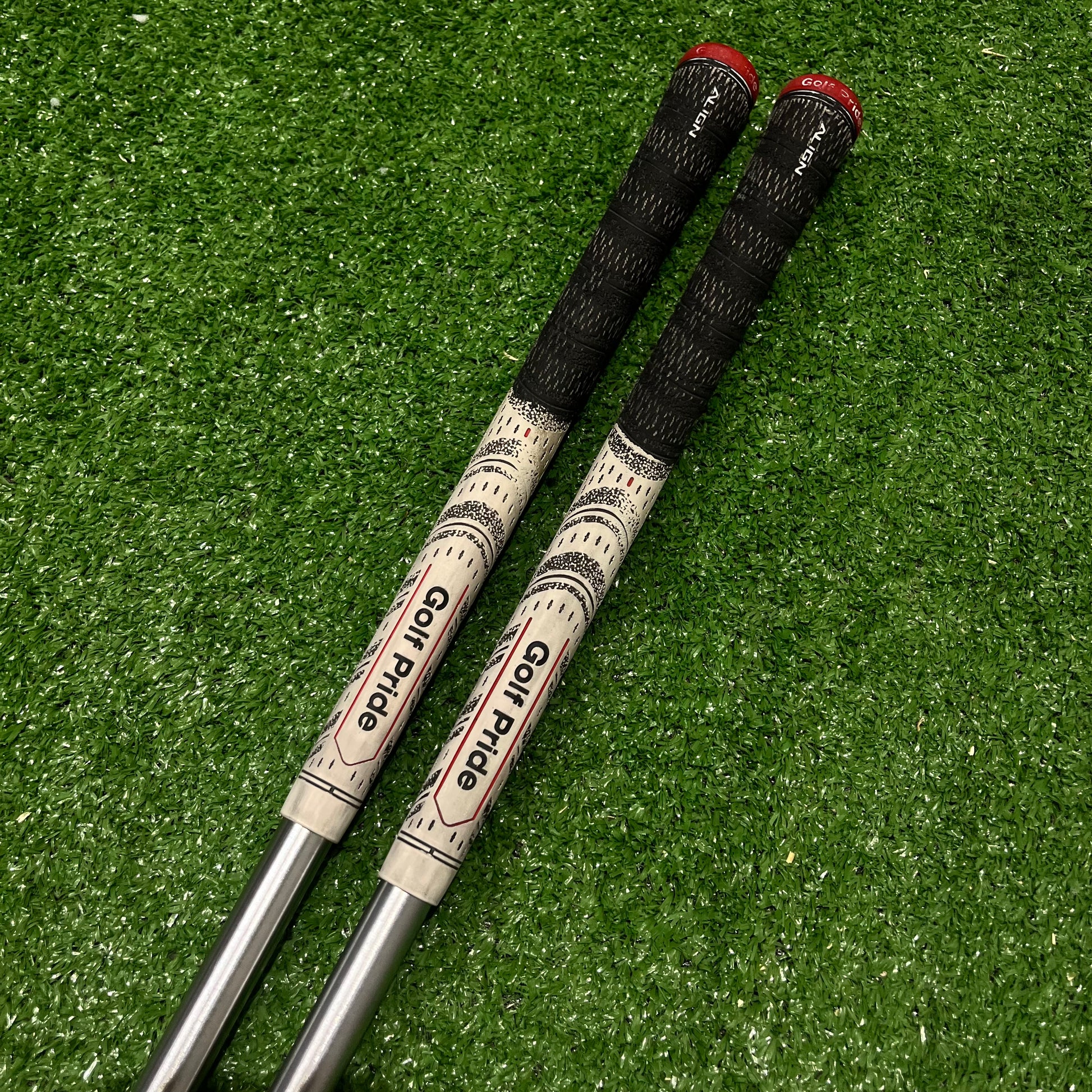 Taylormade  P-7MC 5 and 6 Iron Set Graphite Stiff Flex RH