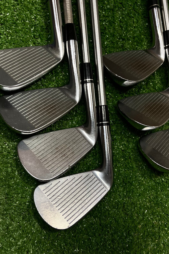 Taylormade P730s Iron Set 4-PW Graphite X-Stiff Flex RH