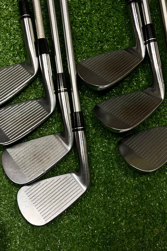 Taylormade P730s Iron Set 4-PW Graphite X-Stiff Flex RH