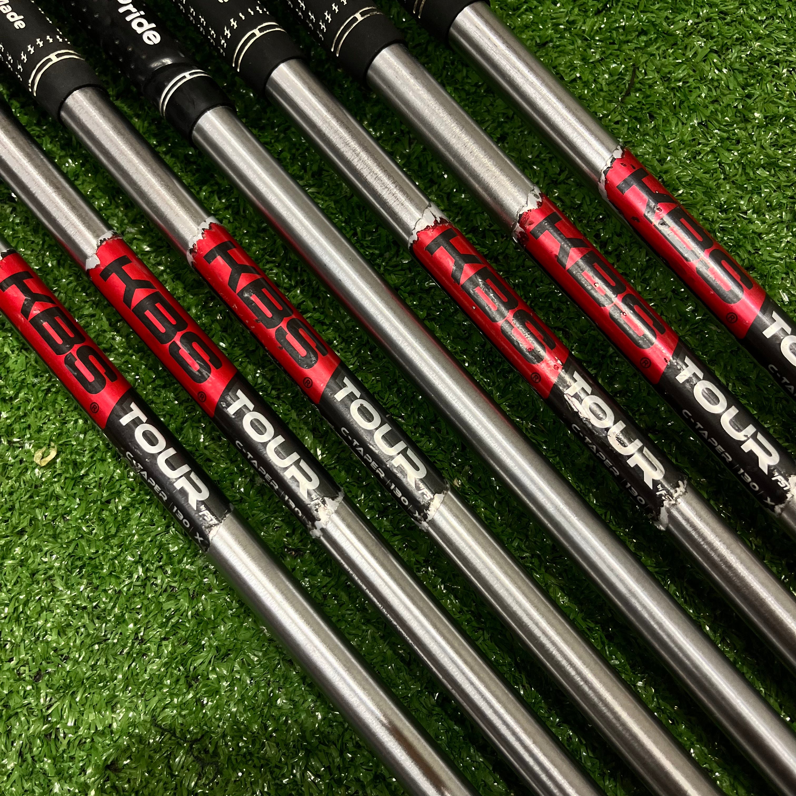 Taylormade P730s Iron Set 4-PW Graphite X-Stiff Flex RH