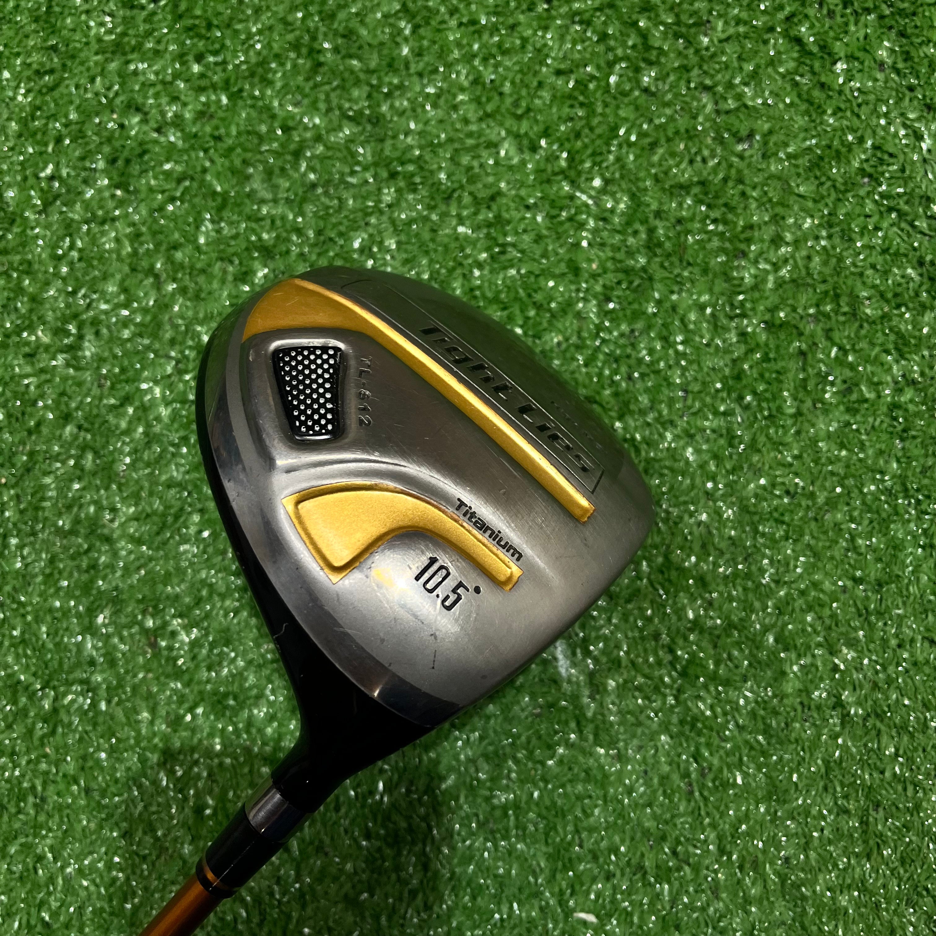 Tight Lies 10.5° Driver Graphite Regular Flex RH