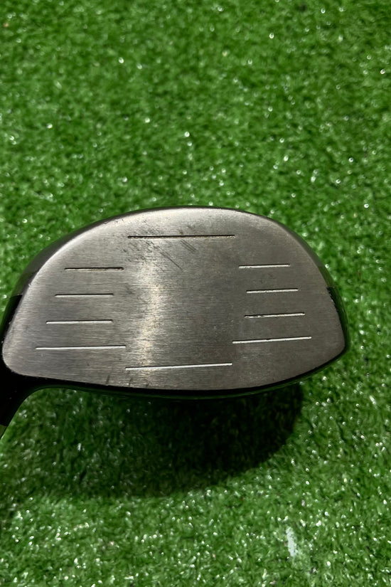 Tight Lies 10.5° Driver Graphite Regular Flex RH