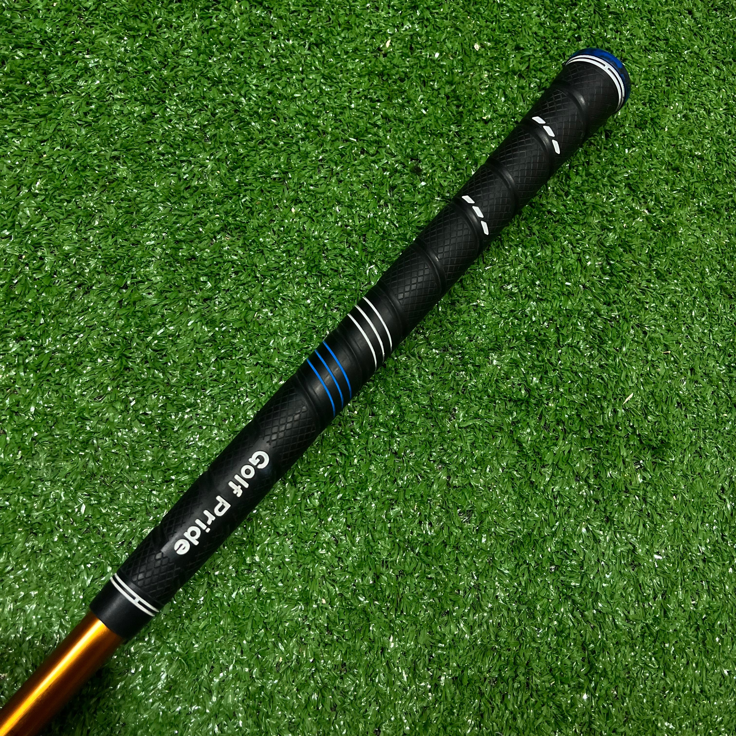 Tight Lies 10.5° Driver Graphite Regular Flex RH