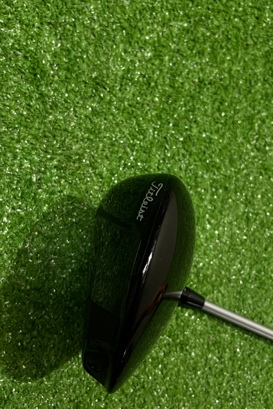 Titleist TSr2 9° Driver Graphite Regular Flex LH