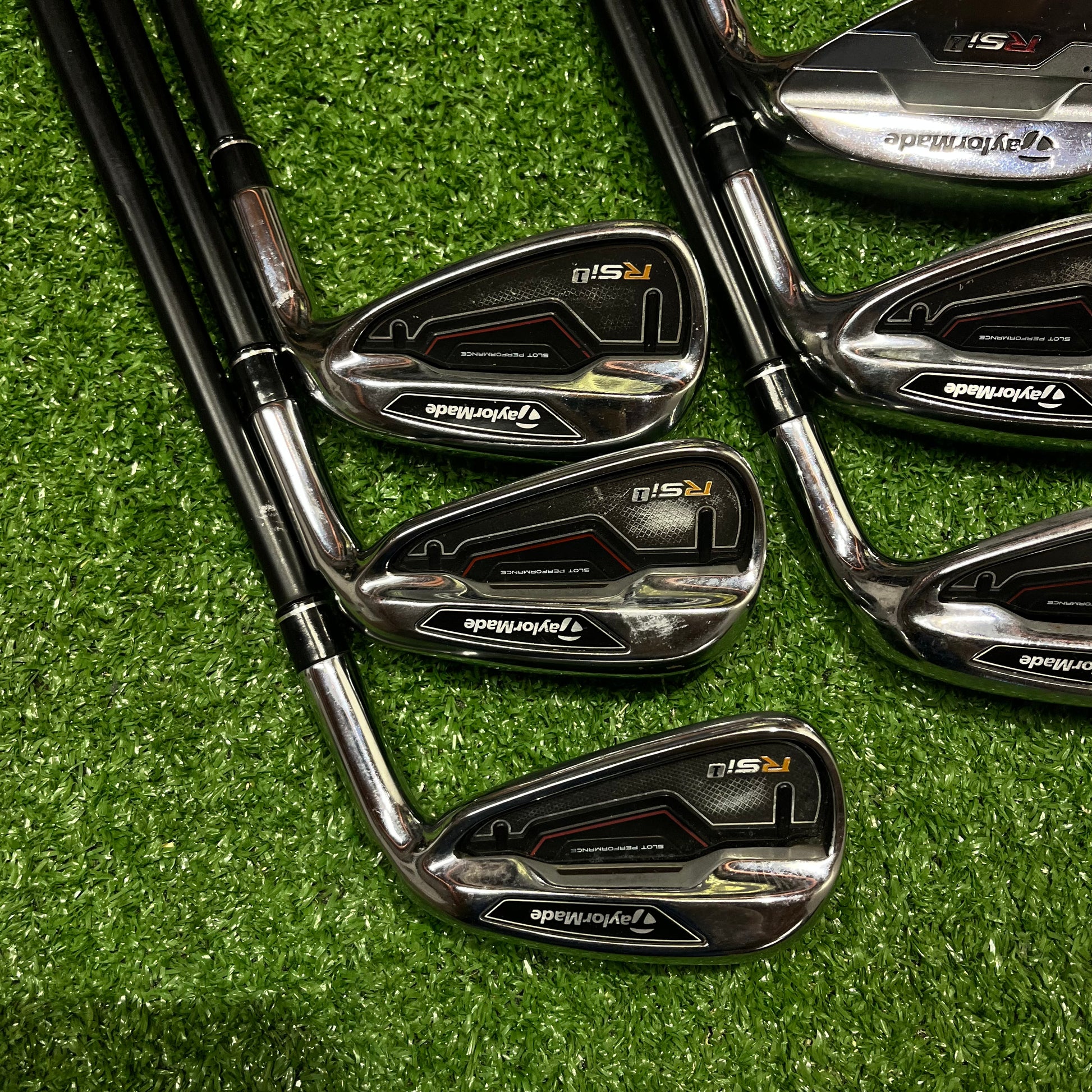 Taylormade Rsi Iron Set 6-SW Graphite Regular Flex RH