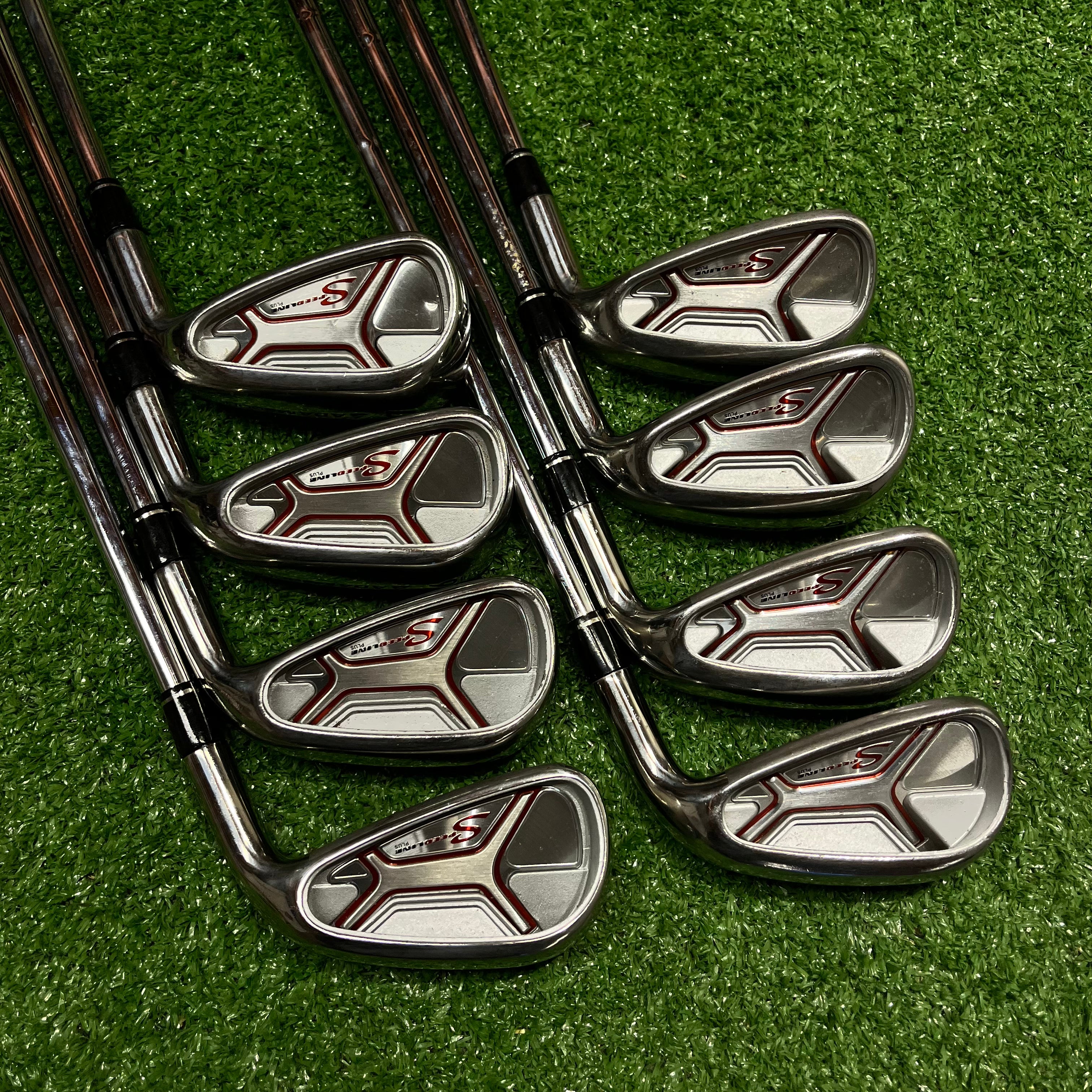 Adams Speedline Iron Set 4-GW Uniflex Steel RH