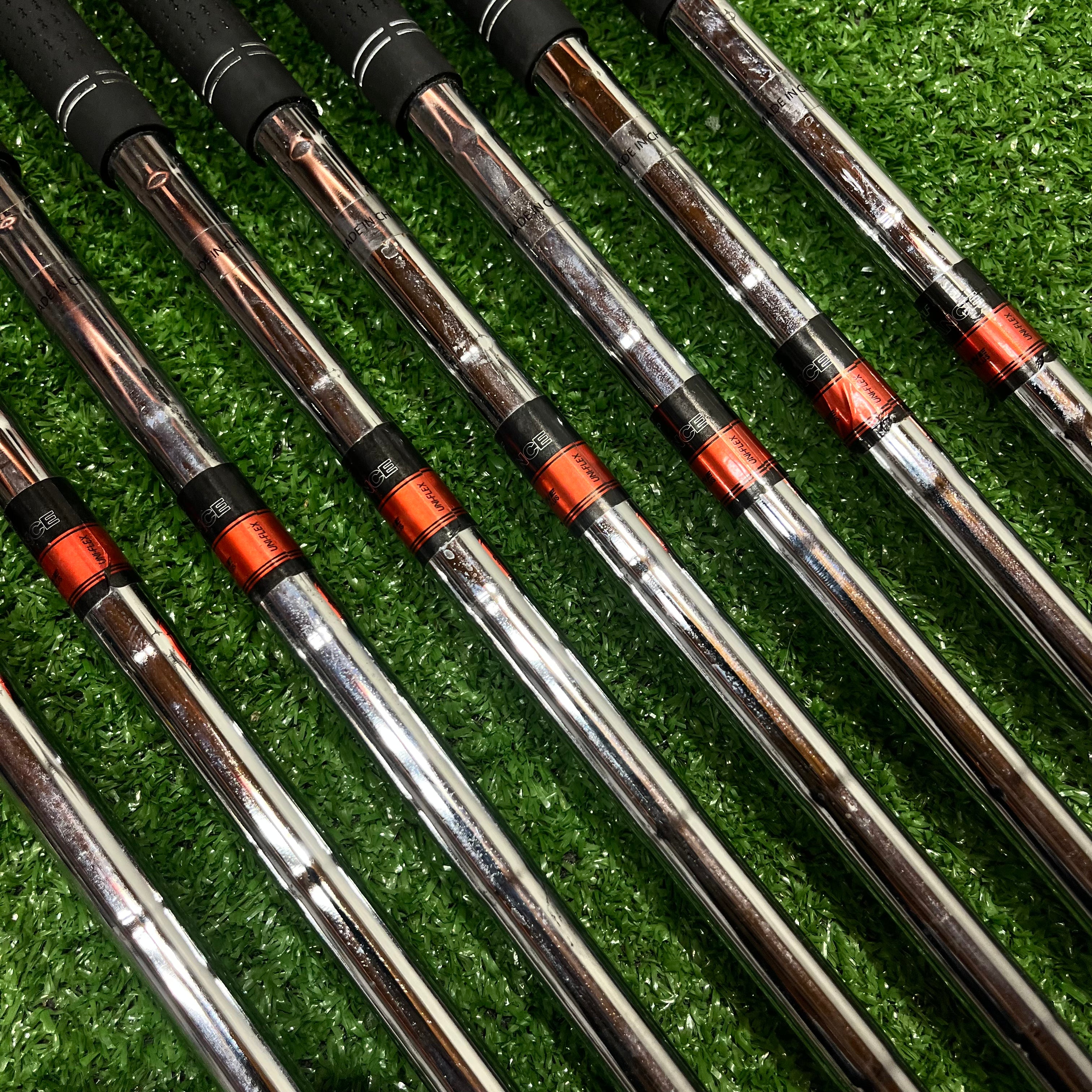 Adams Speedline Iron Set 4-GW Uniflex Steel RH
