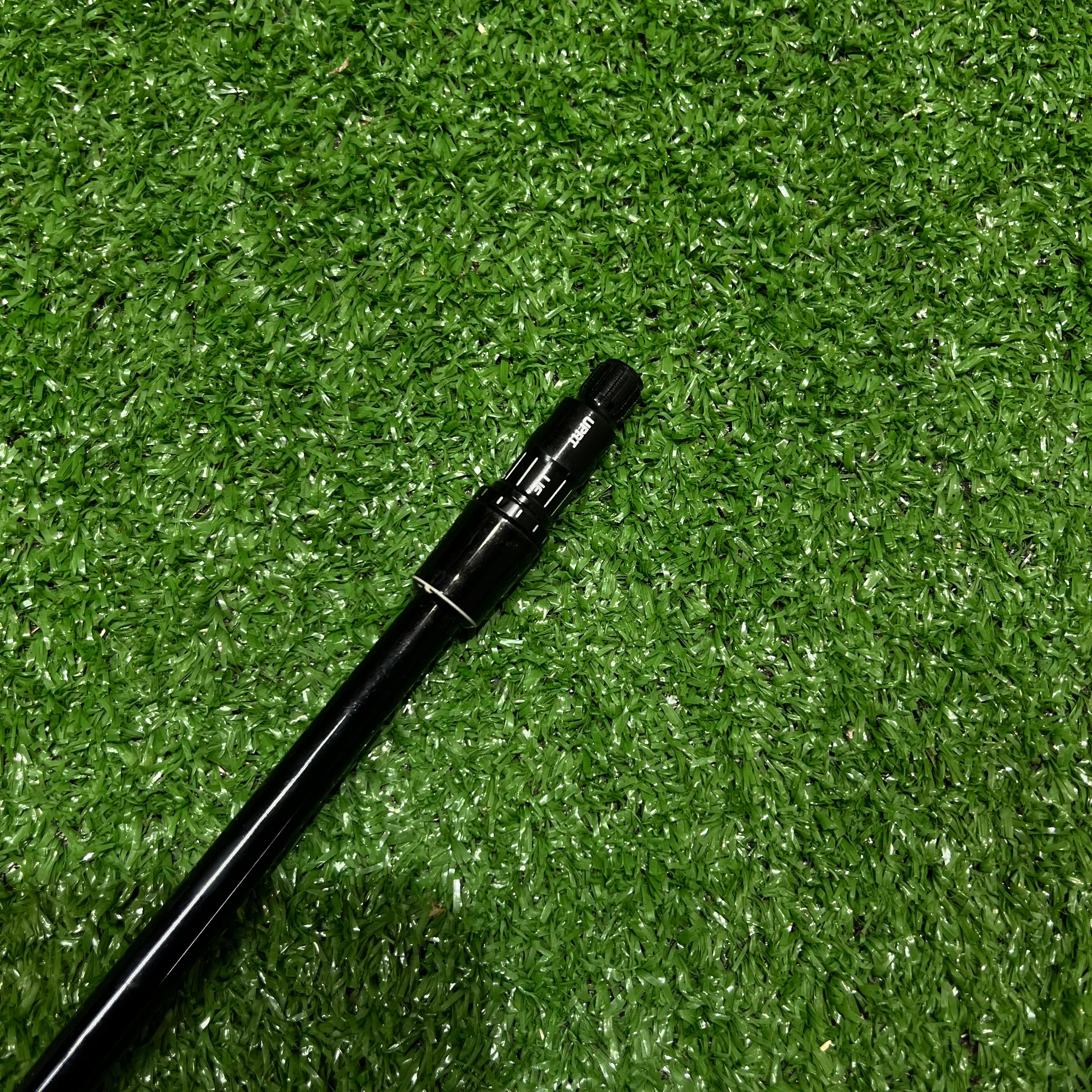 KuroKage 60g X-Stiff Driver Shaft Taylormade Tip