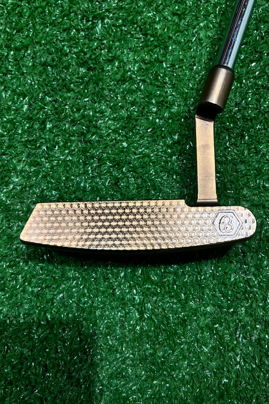 Bettinardi Queen Bee #12 Blade Putter RH