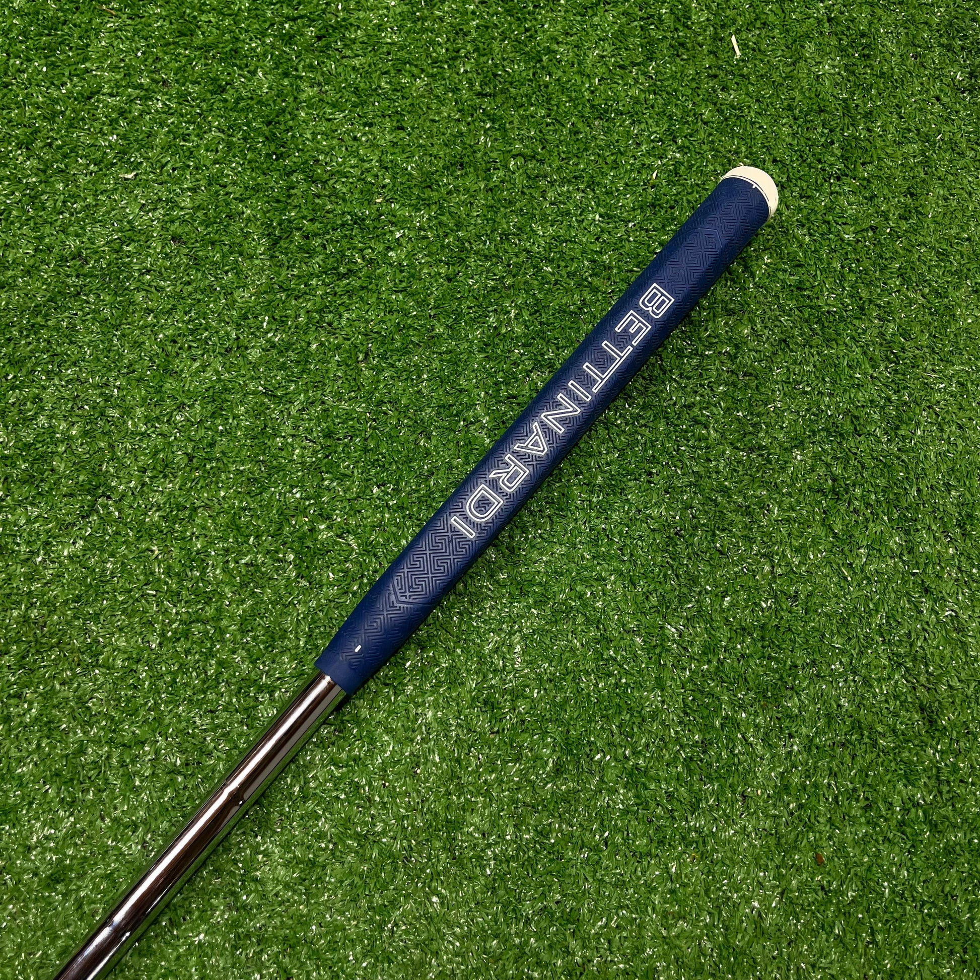 Bettinardi Queen Bee #12 Blade Putter RH