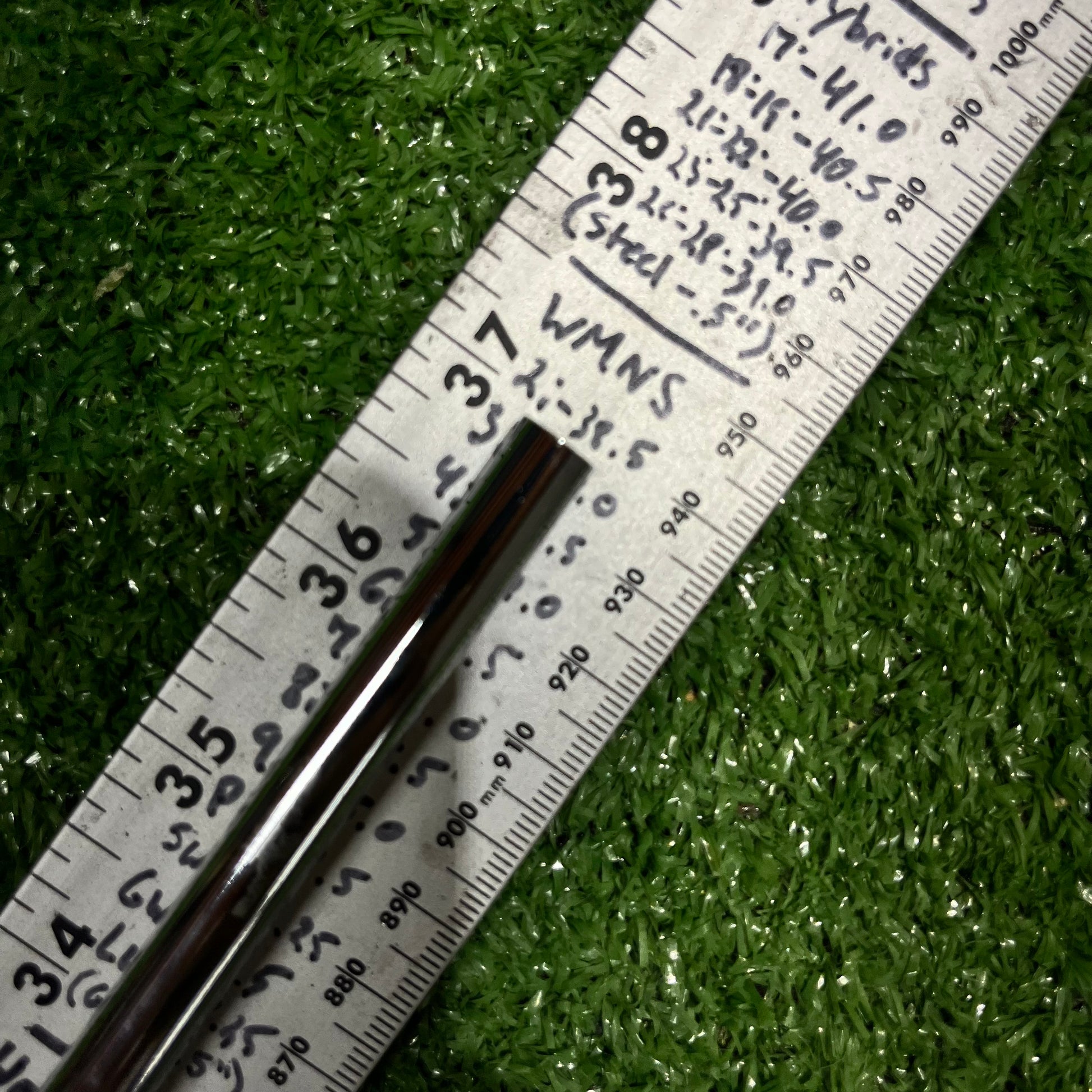 Dynamic Gold S400 Azalea Masters Edition Wedge Shaft Stiff Steel .355
