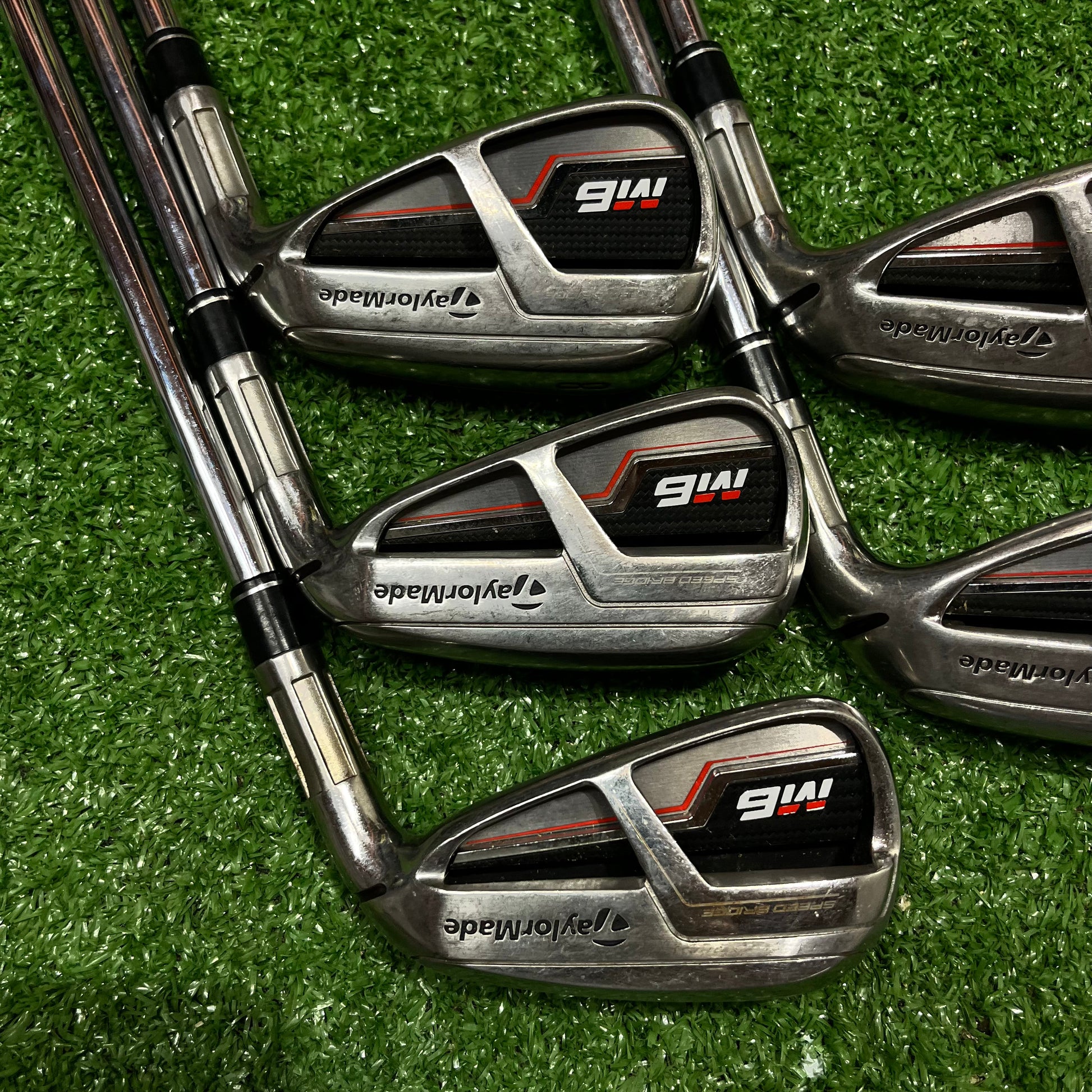 Taylormade M6 Iron Set 6-PW Steel Regular Flex Shafts RH
