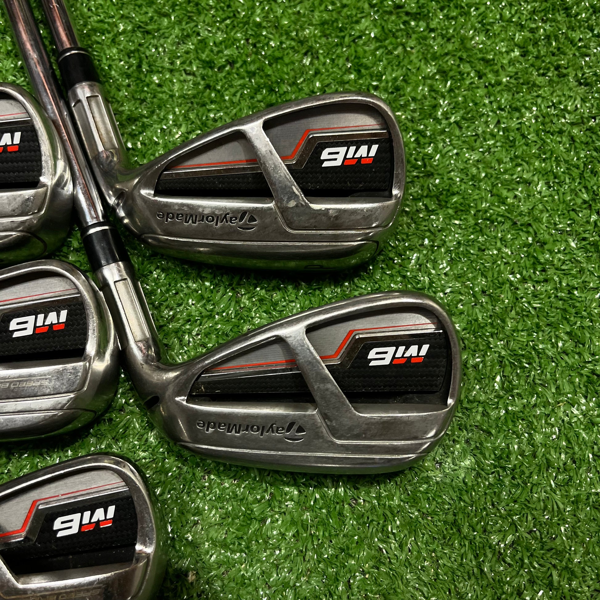 Taylormade M6 Iron Set 6-PW Steel Regular Flex Shafts RH