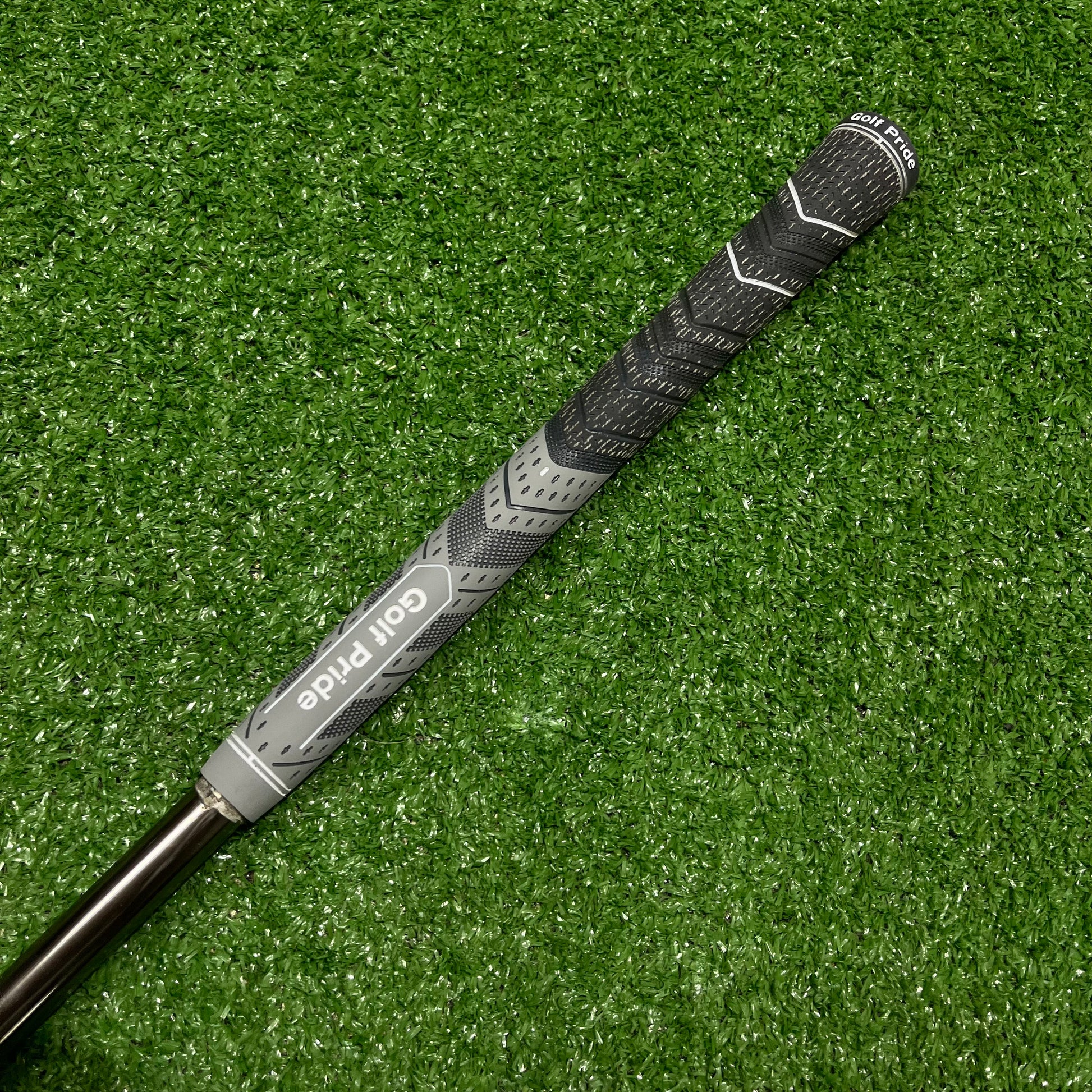 Srixon ZU85 23° 4 Iron Graphite X-Stiff Flex RH