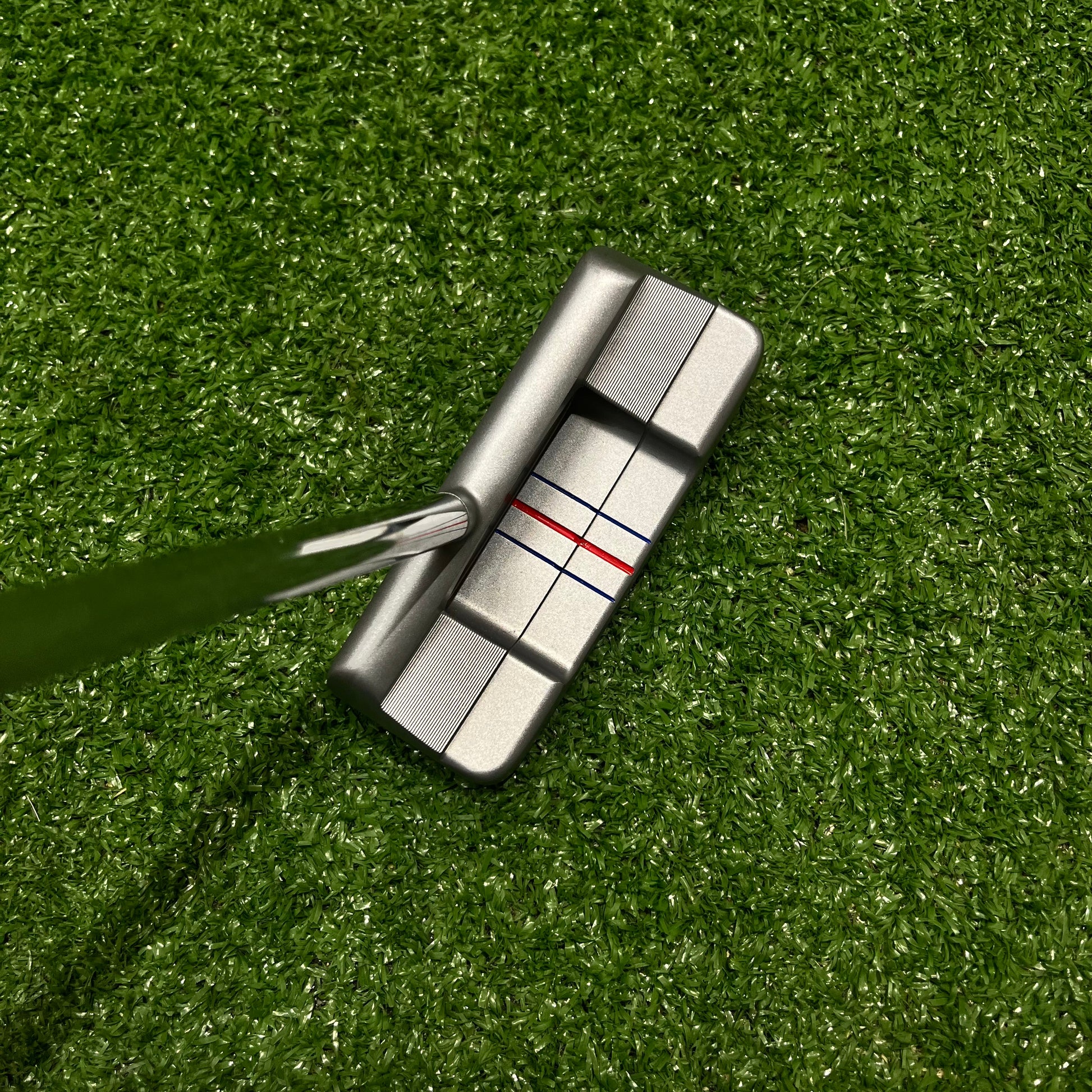 Odyssey White Hot OG 1WCS Center Shafted Putter RH