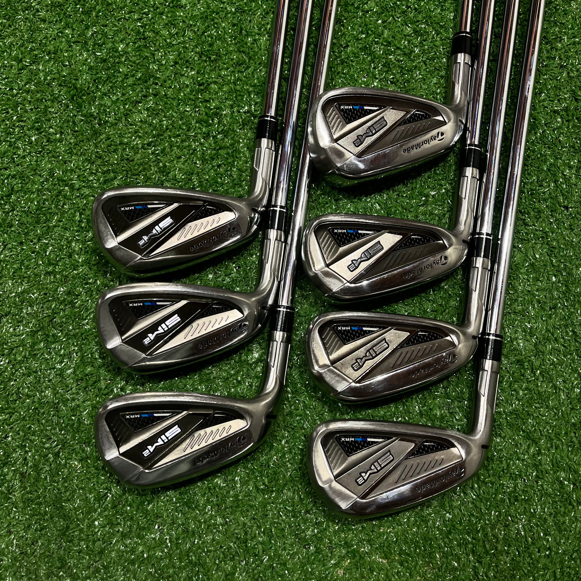 Taylormade Sim2Max Iron Set 5-AW Steel Regular Flex LH