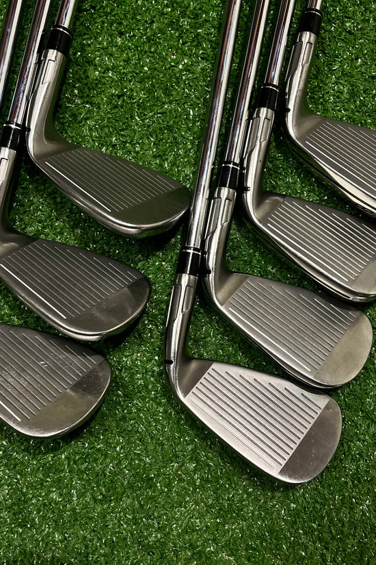 Taylormade Sim2Max Iron Set 5-AW Steel Regular Flex LH