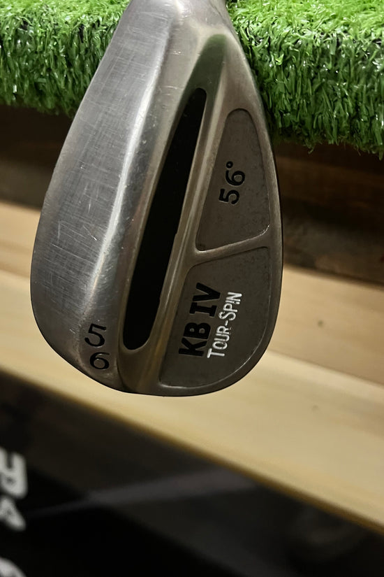 KB IV 56° Sand Wedge Steel Regular Flex RH