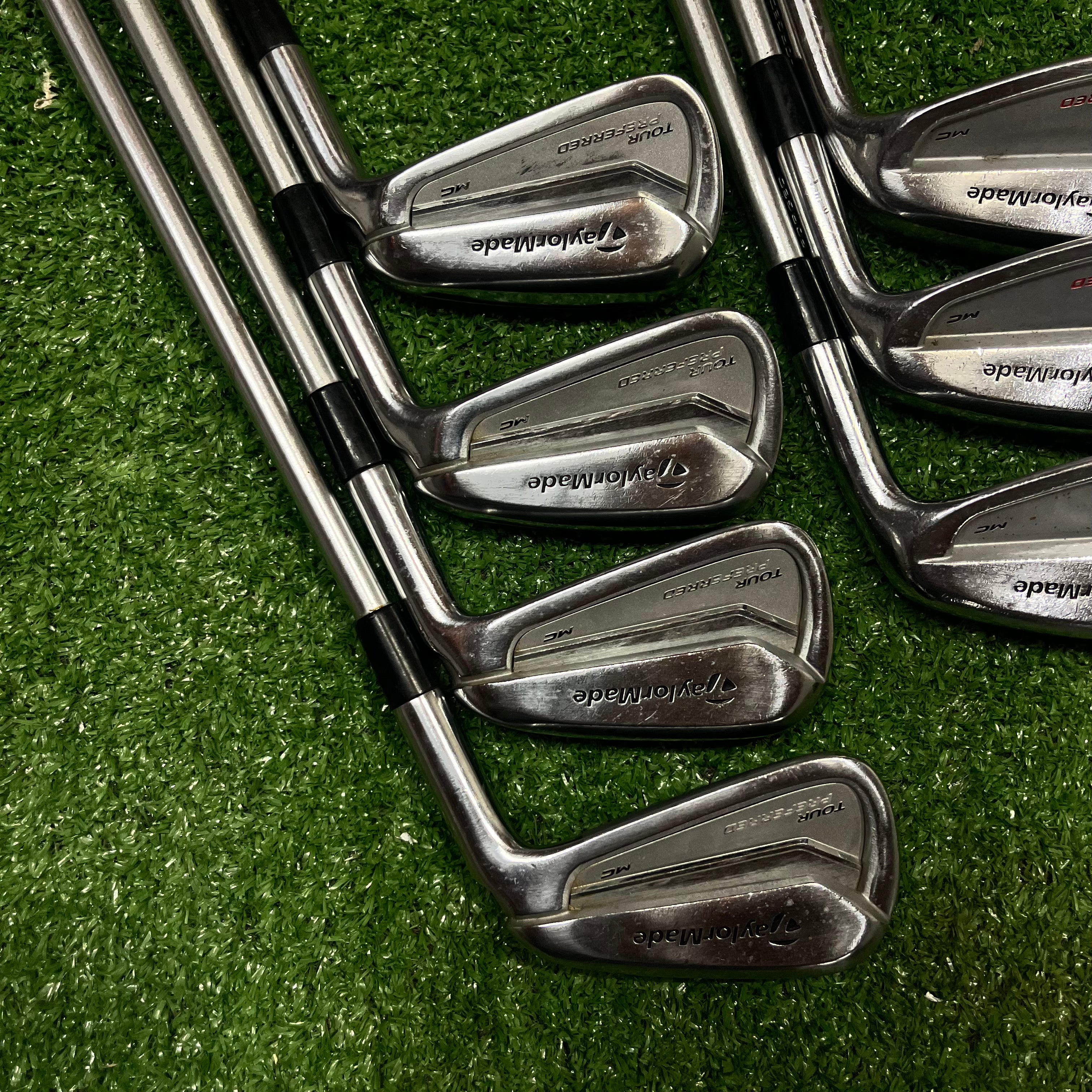 Taylormade Tour Preferred Iron Set 4-PW Graphite Stiff Flex RH