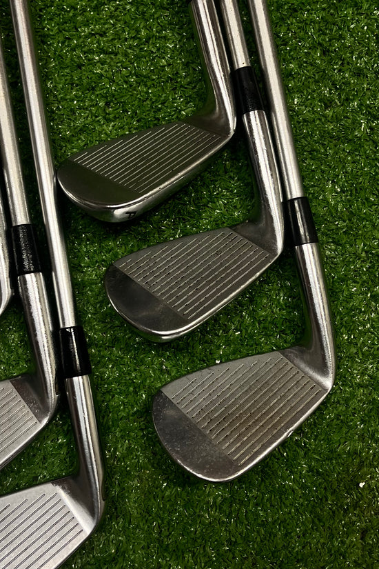 Taylormade Tour Preferred Iron Set 4-PW Graphite Stiff Flex RH