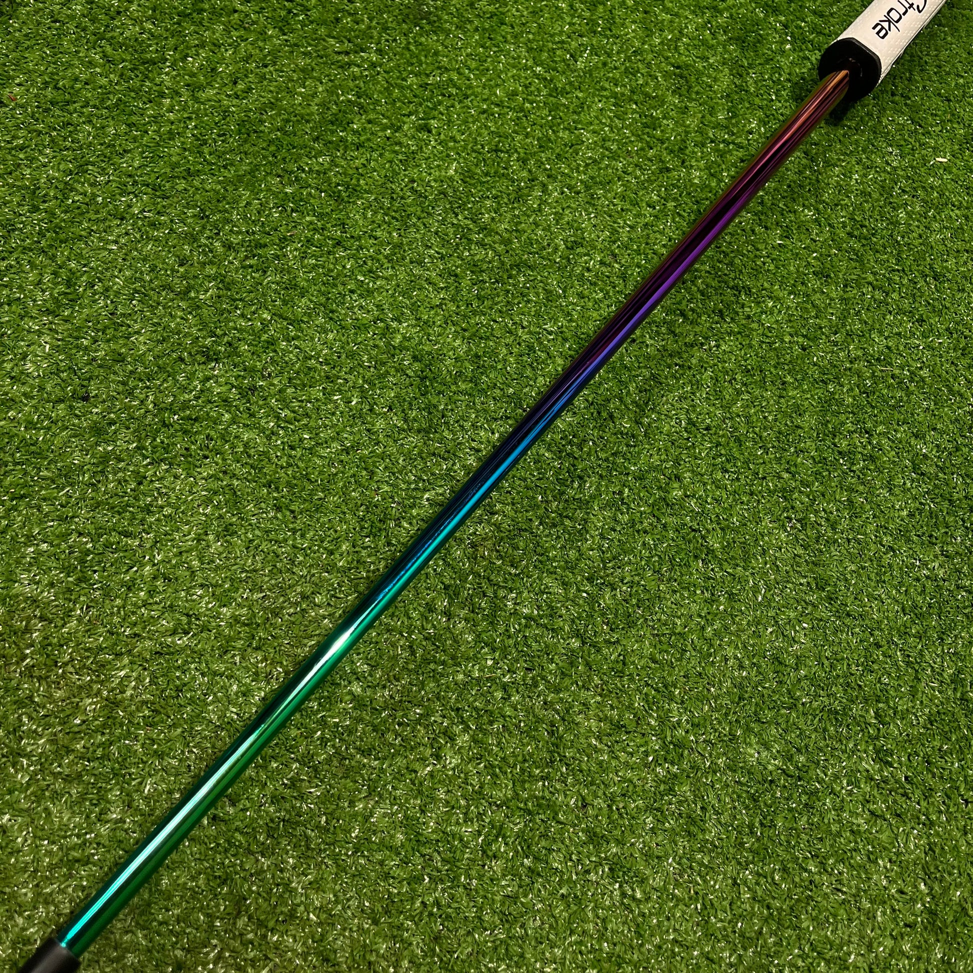 Callaway Odyssey White Hot Versa OIL SPILL Shaft LH