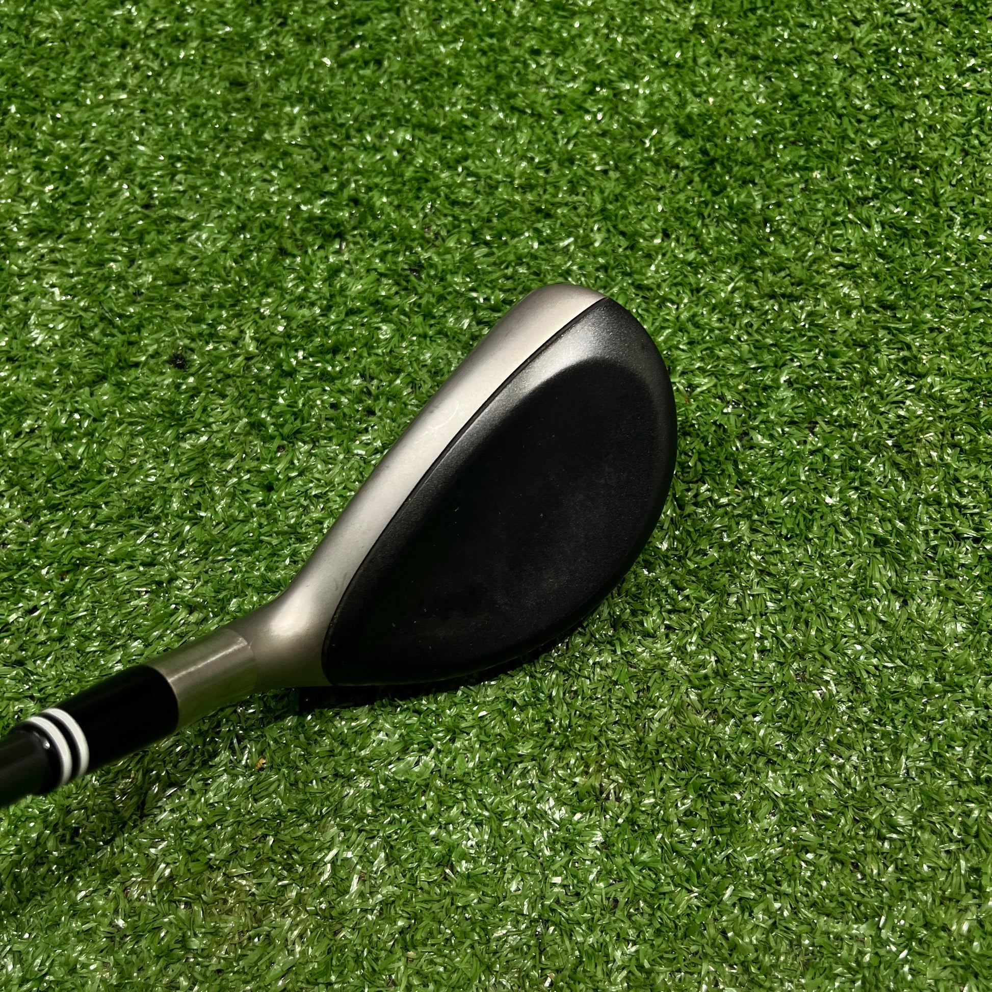 Cleveland Hi-Bore 22° 3 Hybrid Graphite Stiff Flex RH