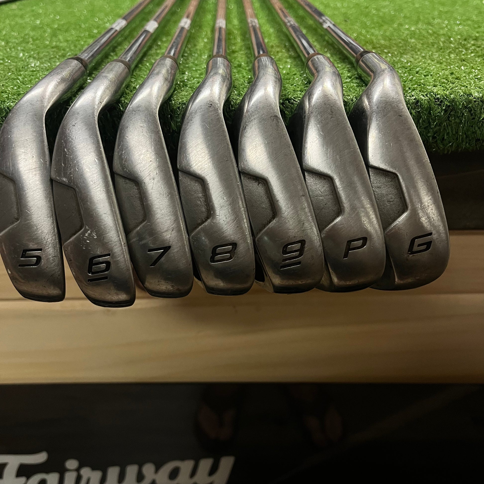 Cobra SZ Iron Set 5-GW Steel Regular Flex Shafts LH