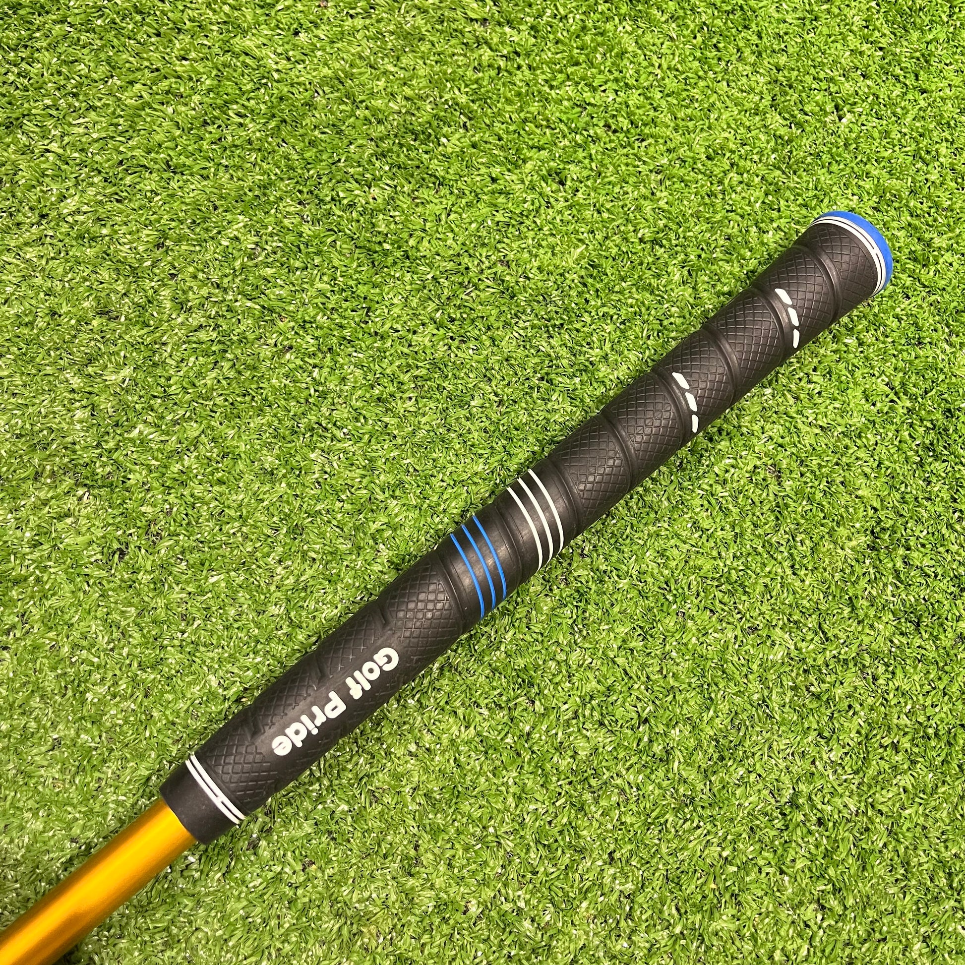 Taylormade R7 Quad 11.5° Mini Driver Stiff Graphite RH