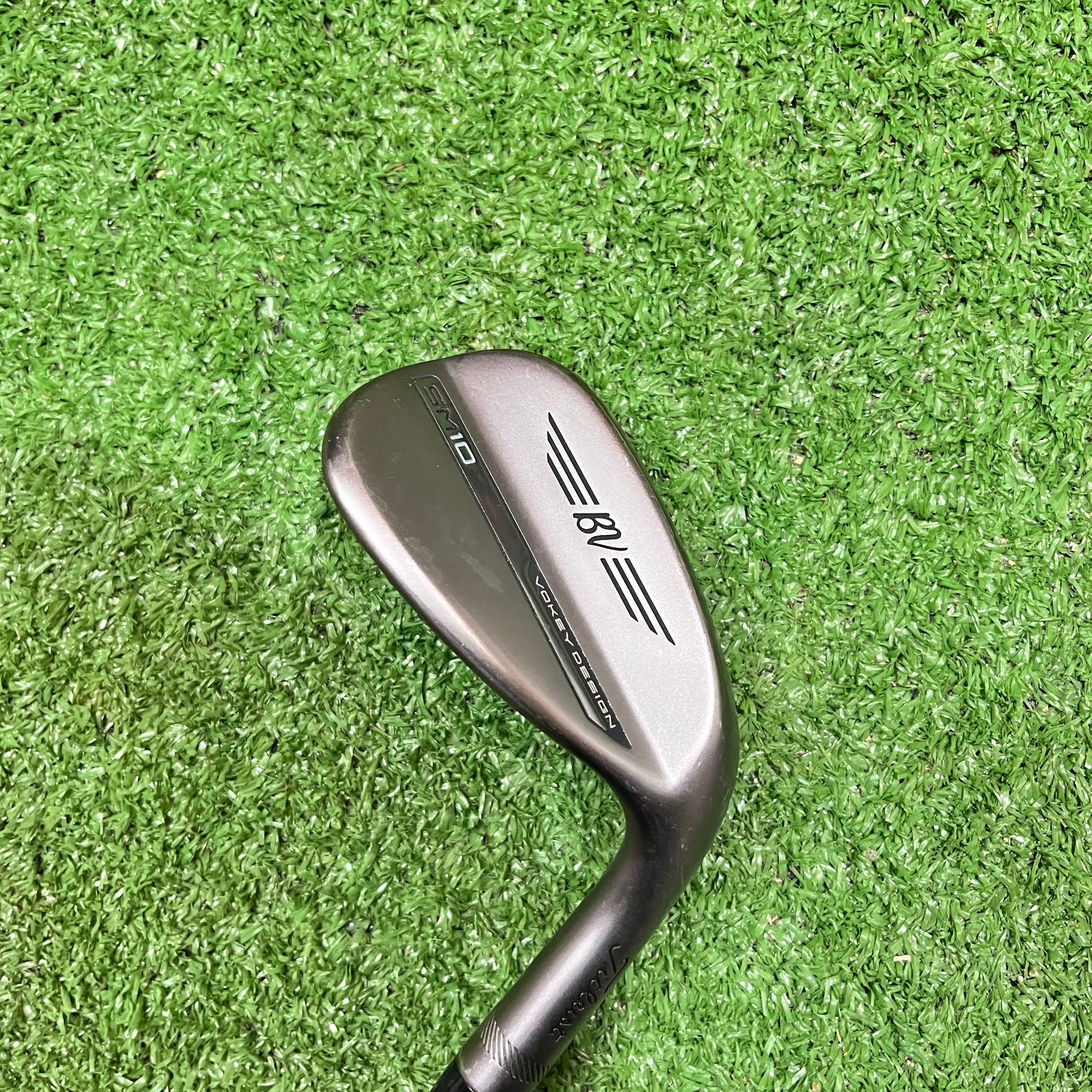 Titleist Vokey SM10 54°/14F Sand Wedge Nickle Finish Stiff Steel RH