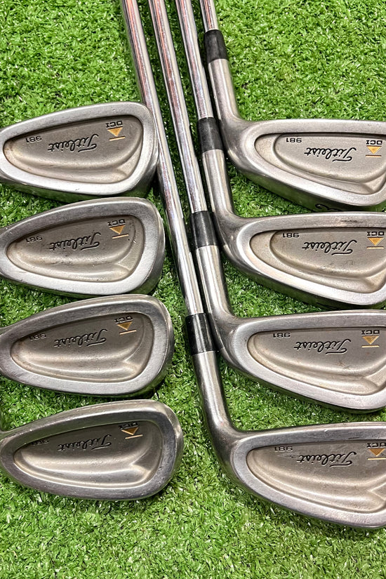 Titleist DCI 981 Iron Set 3-PW Stiff Steel RH