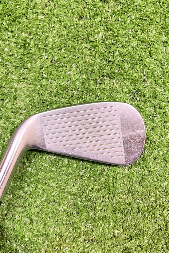 Taylormade Stealth UDi 18° 2 iron Velecore 9-X Graphite RH
