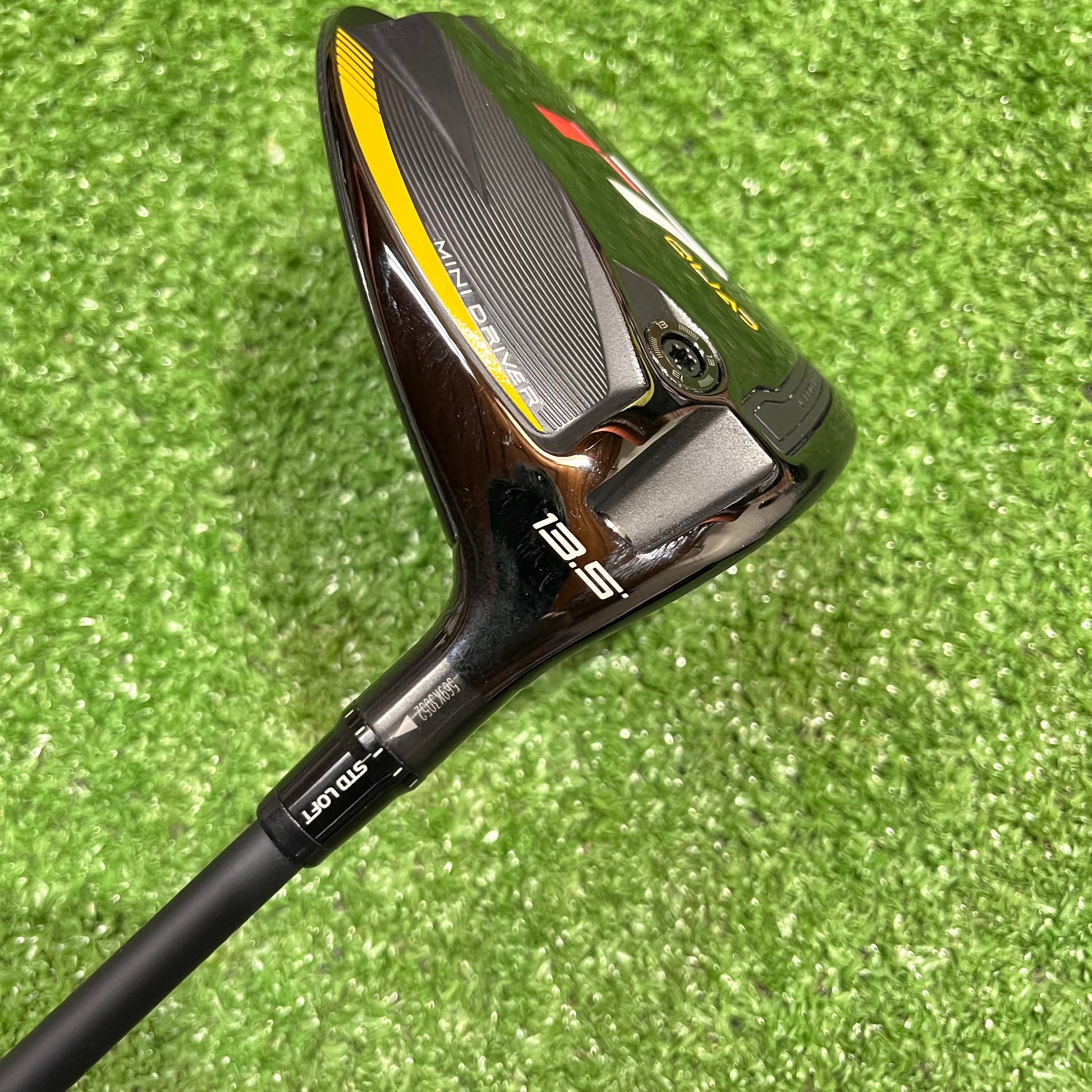 Taylormade R7 Quad 13.5° Mini Driver X Stiff Graphite RH