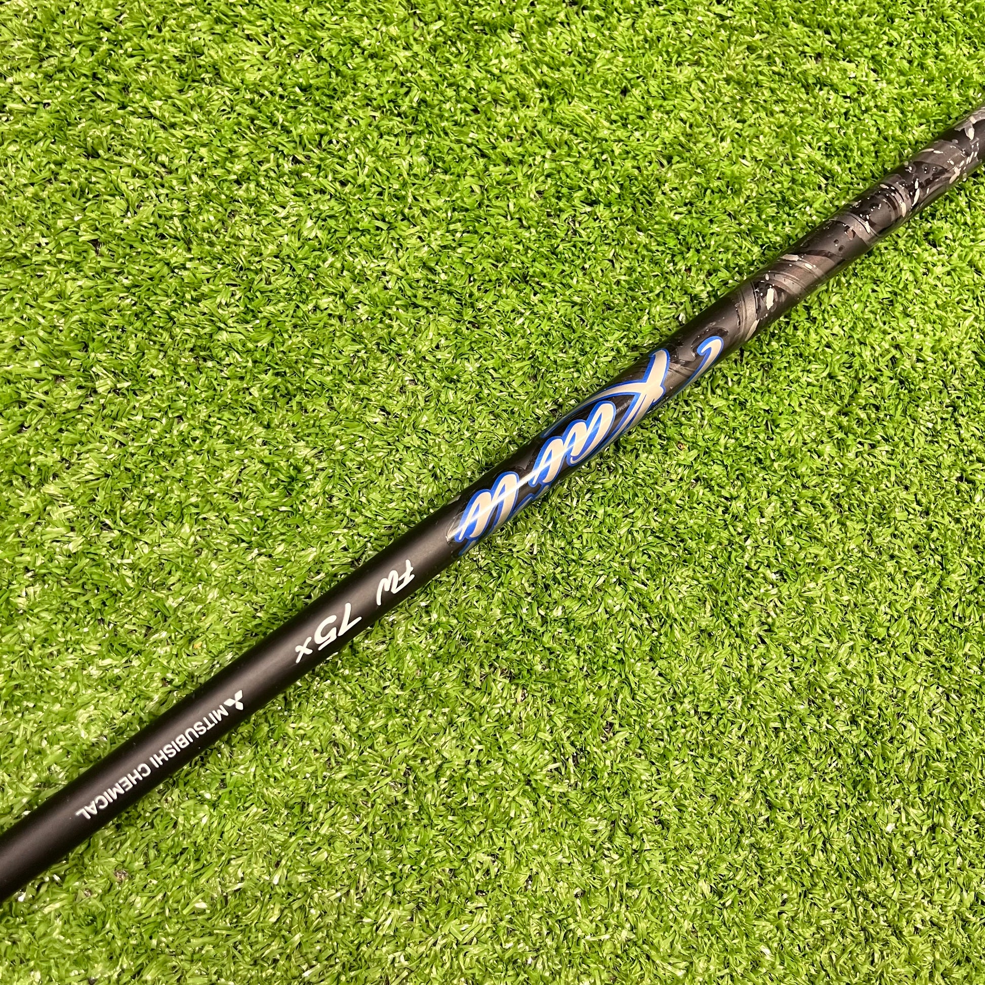 Taylormade R7 Quad 13.5° Mini Driver X Stiff Graphite RH