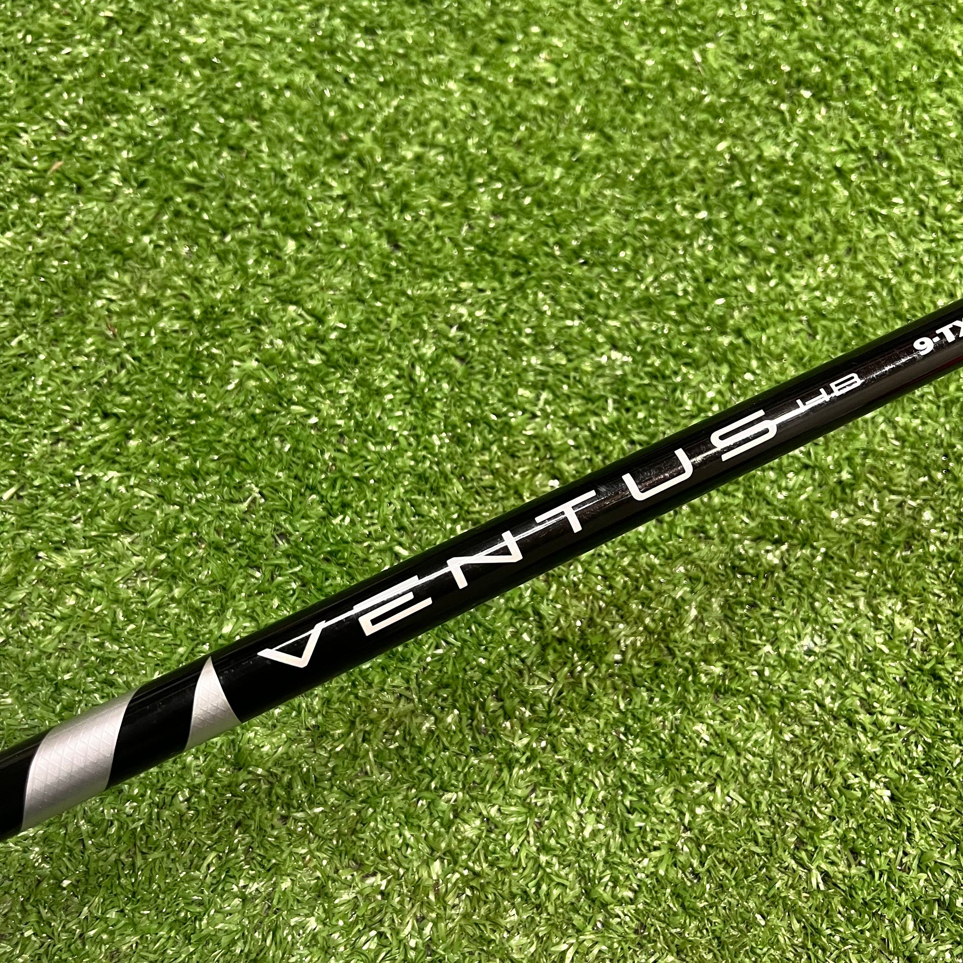 Taylormade P-UDI 17° 2 Iron Graphite Velocore X-Stiff Flex Shaft