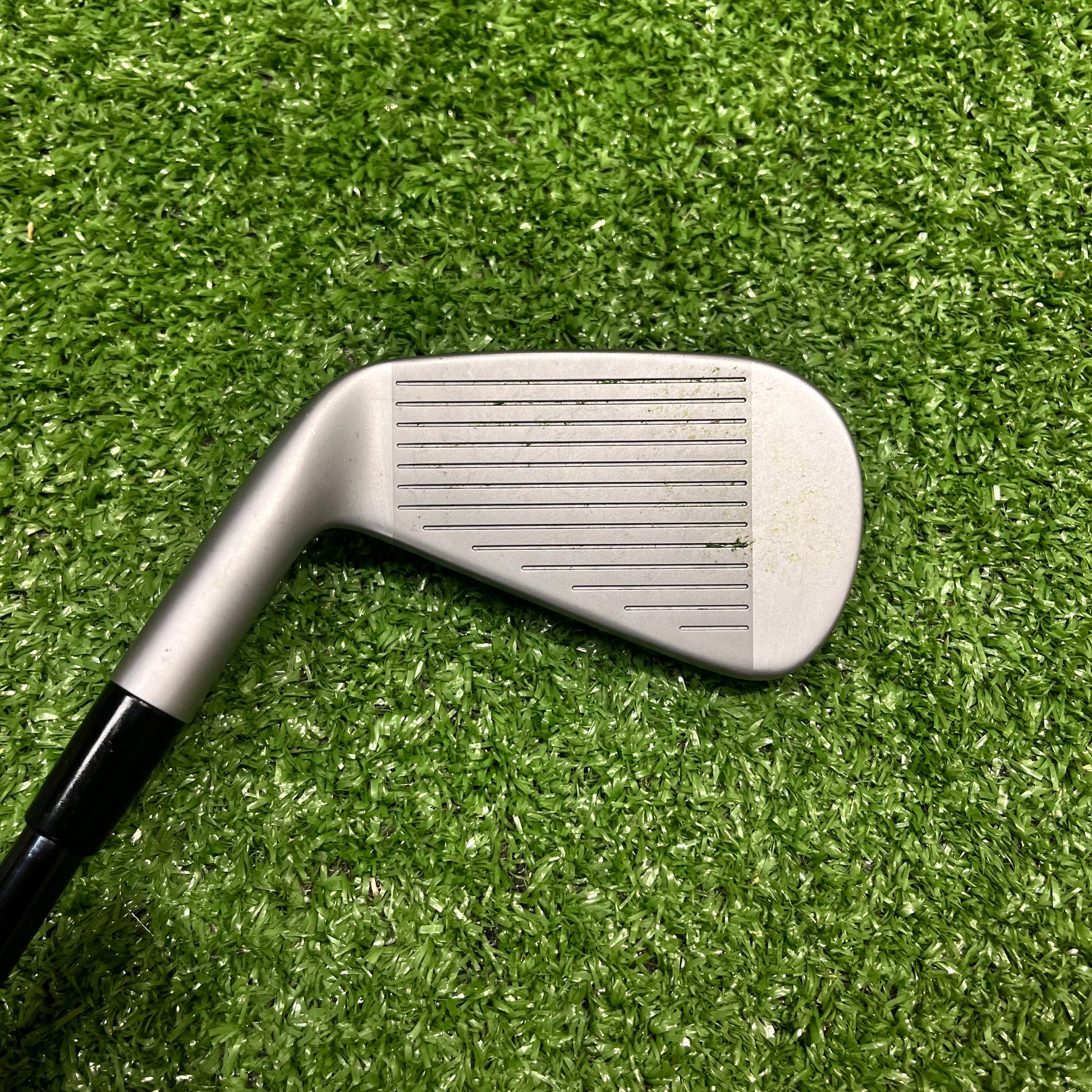 Taylormade P-UDI 17° 2 Iron Graphite Stiff Flex RH