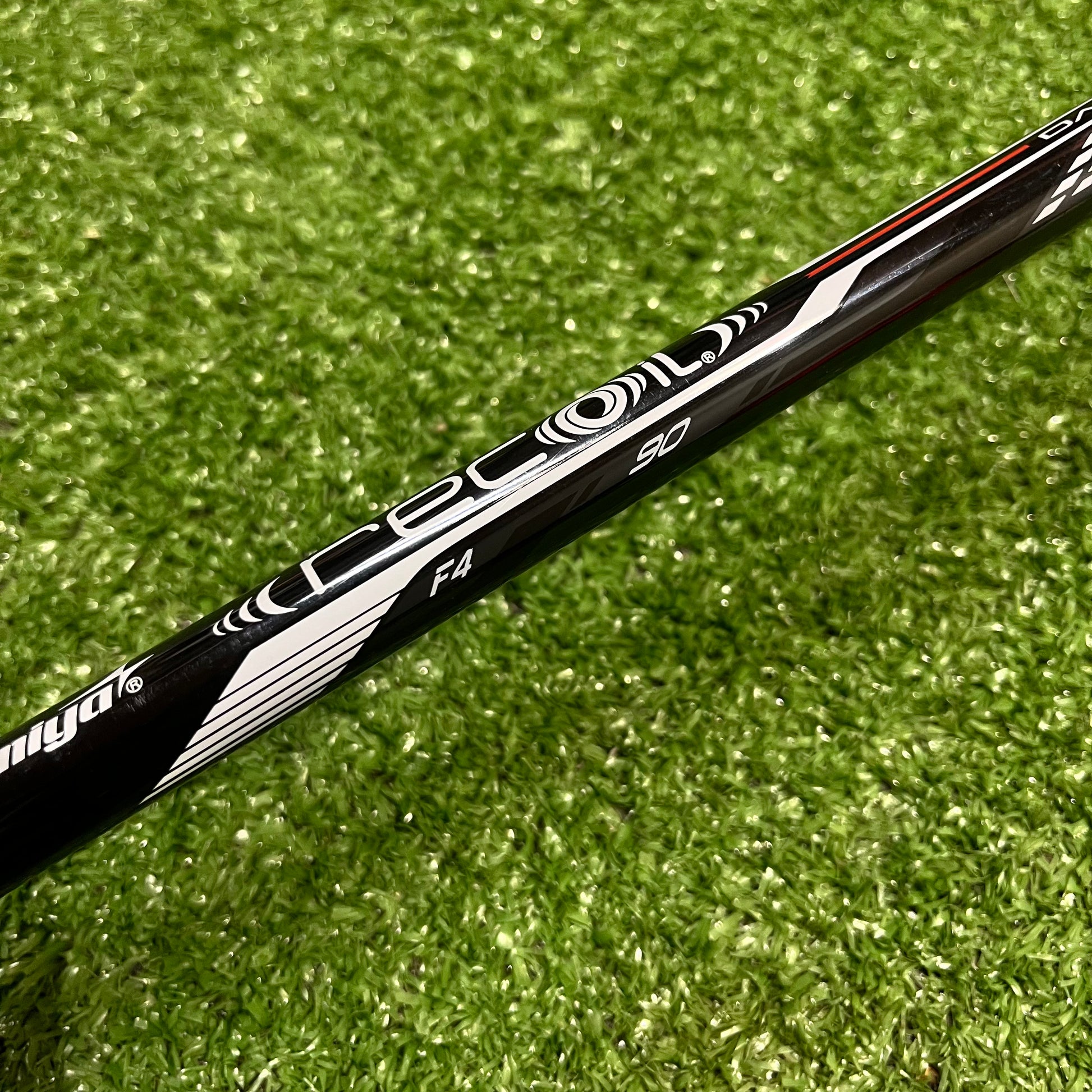 Taylormade P-UDI 17° 2 Iron Graphite Stiff Flex RH