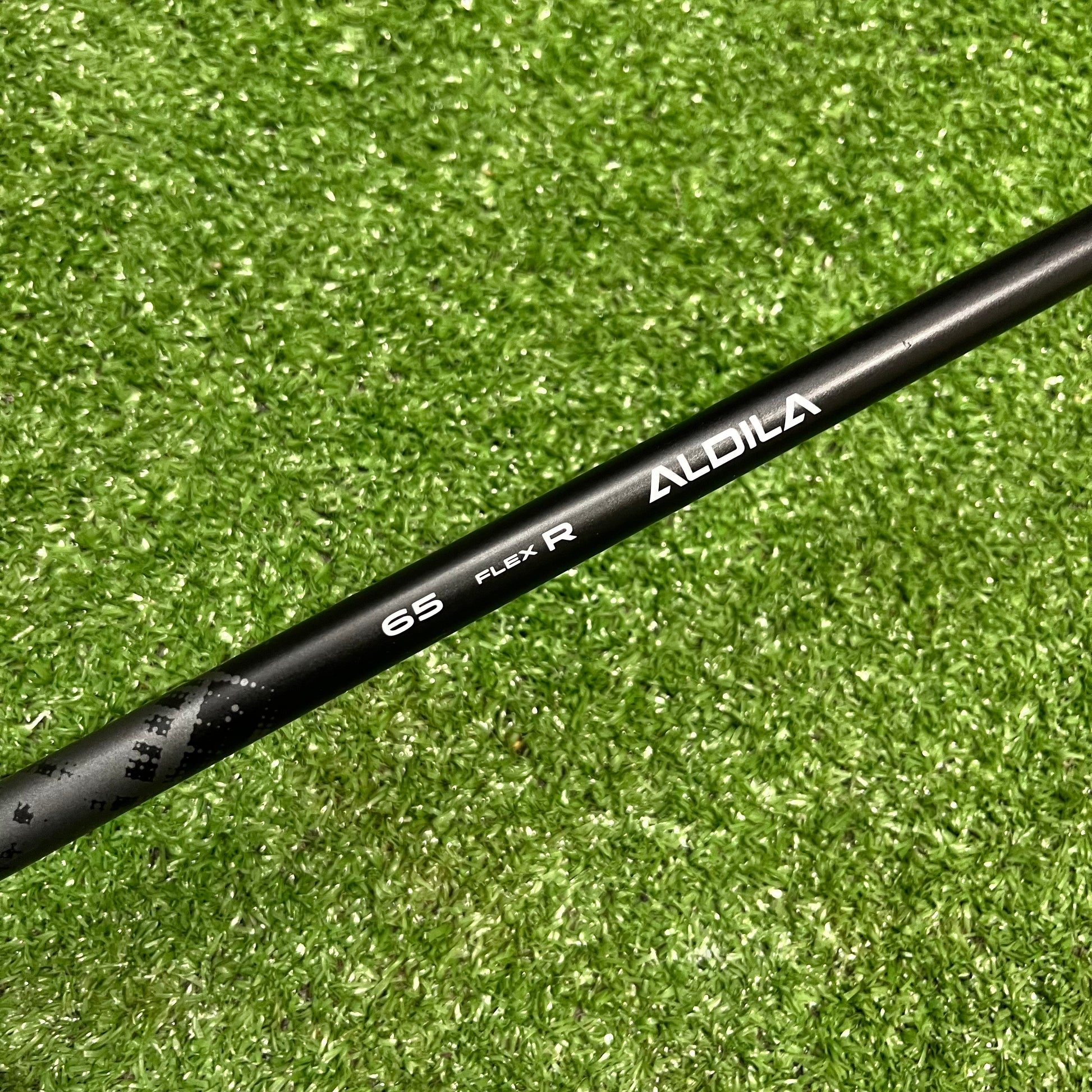 Taylormade SimMax D 10.5° Driver Graphite Regular Flex Shaft LH