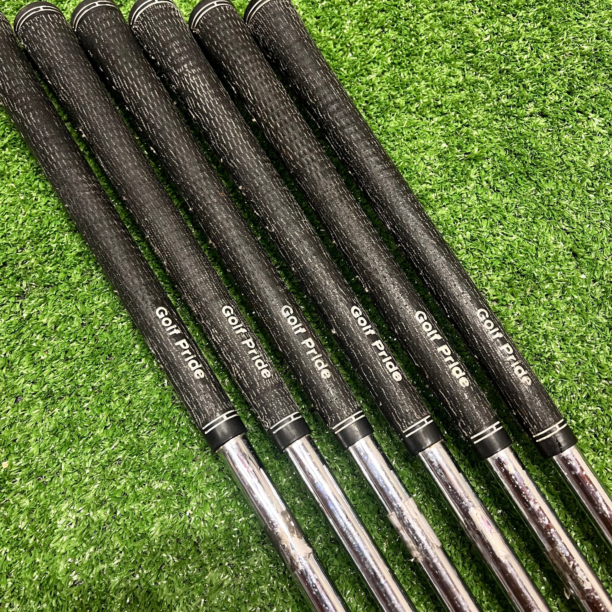 Titleist DCI Iron Set 5-PW Steel Stiff Flex RH