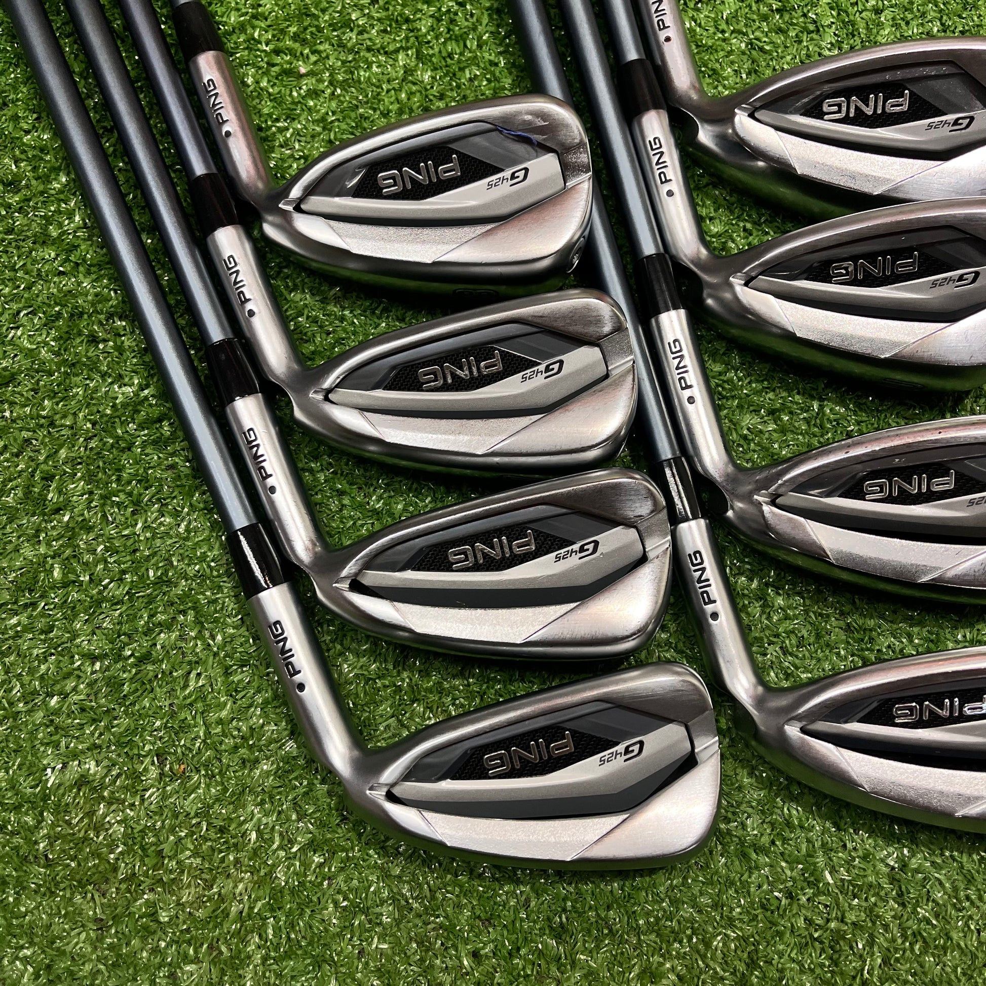 Ping G425 Iron Set 5-PW+UW+SW Graphite Regular Flex RH