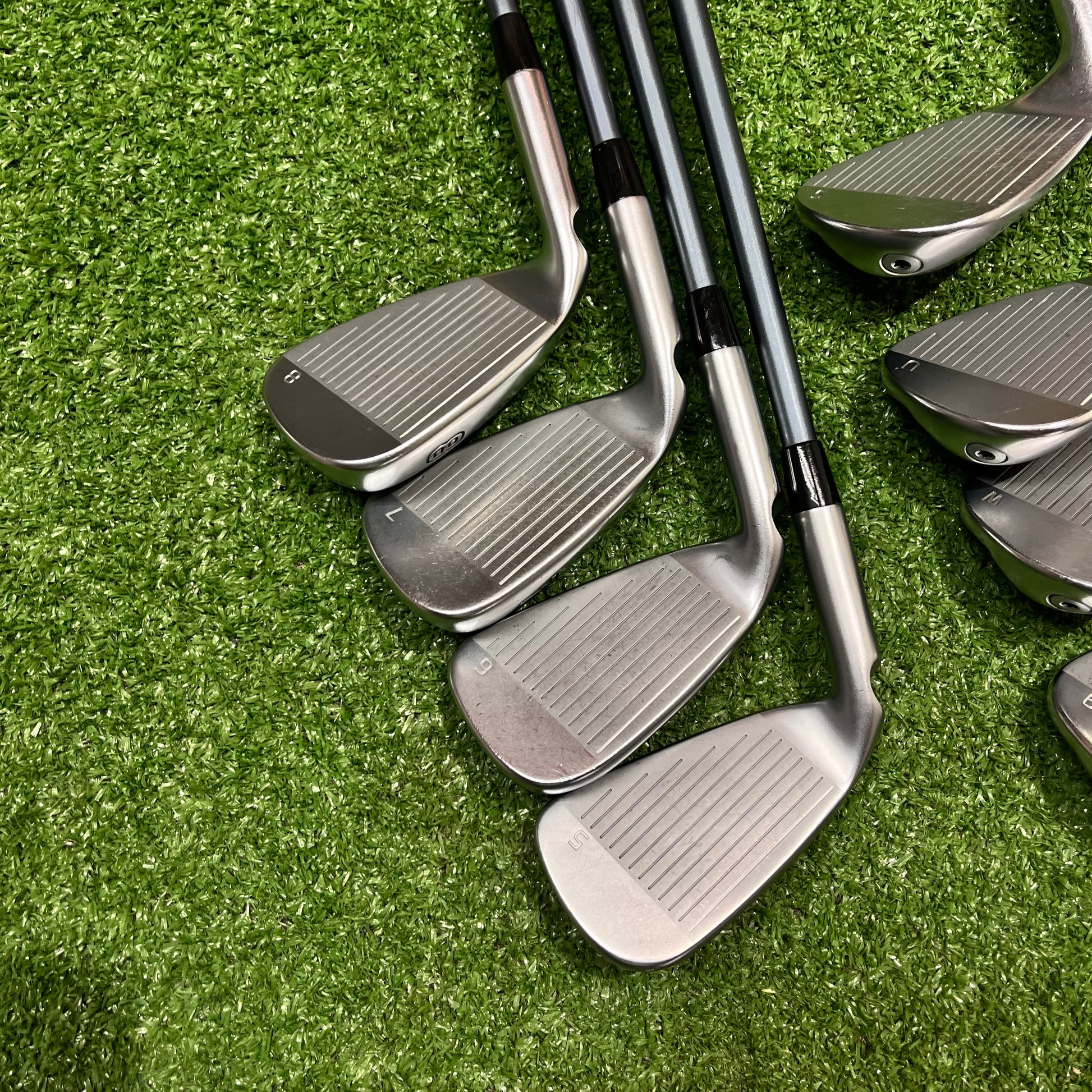 Ping G425 Iron Set 5-PW+UW+SW Graphite Regular Flex RH