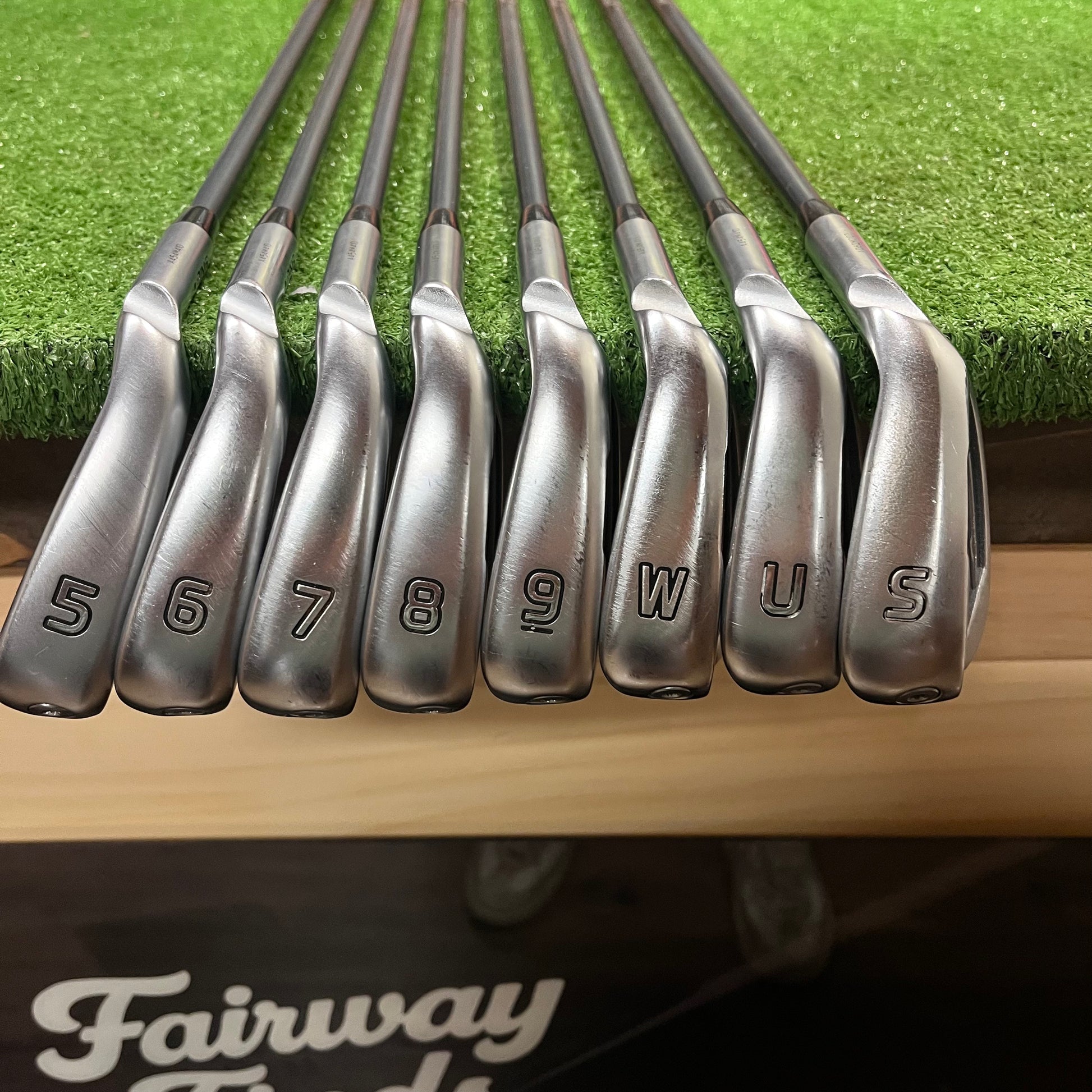 Ping G425 Iron Set 5-PW+UW+SW Graphite Regular Flex RH