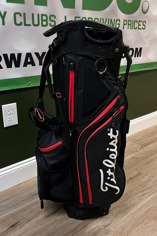 Titleist 14 Way Stand Bag Black And Red
