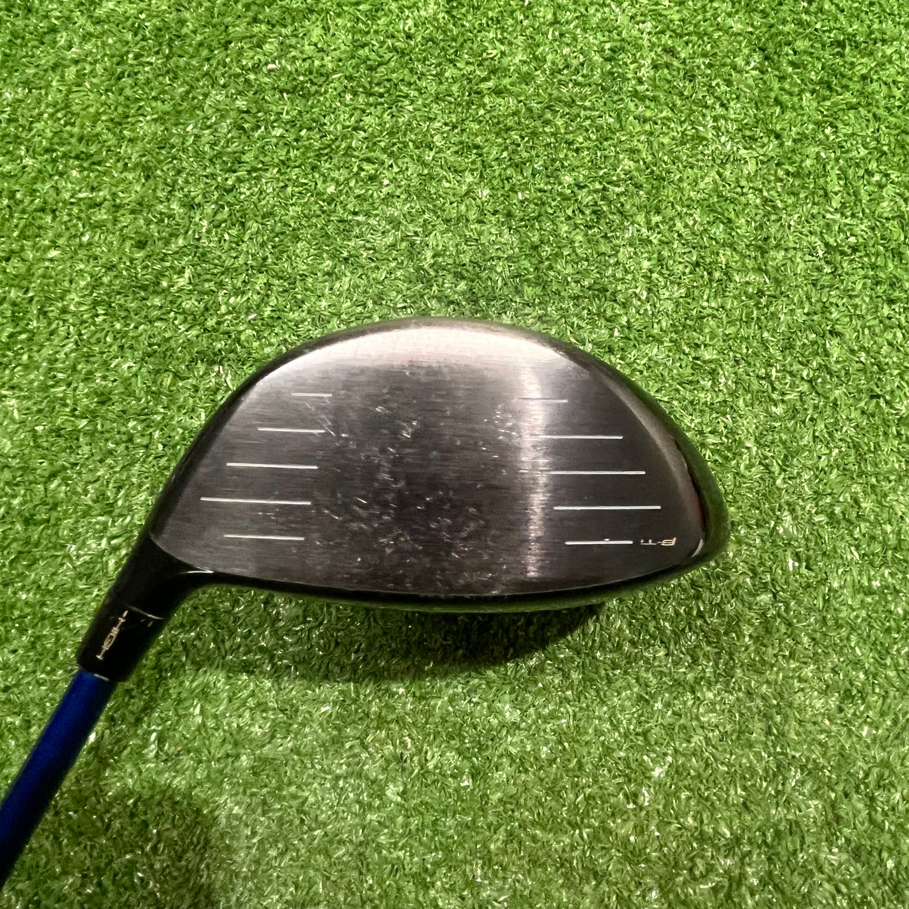 Mizuno ST-Z 9.5° Driver Graphite X-Stiff Velocore Shaft RH